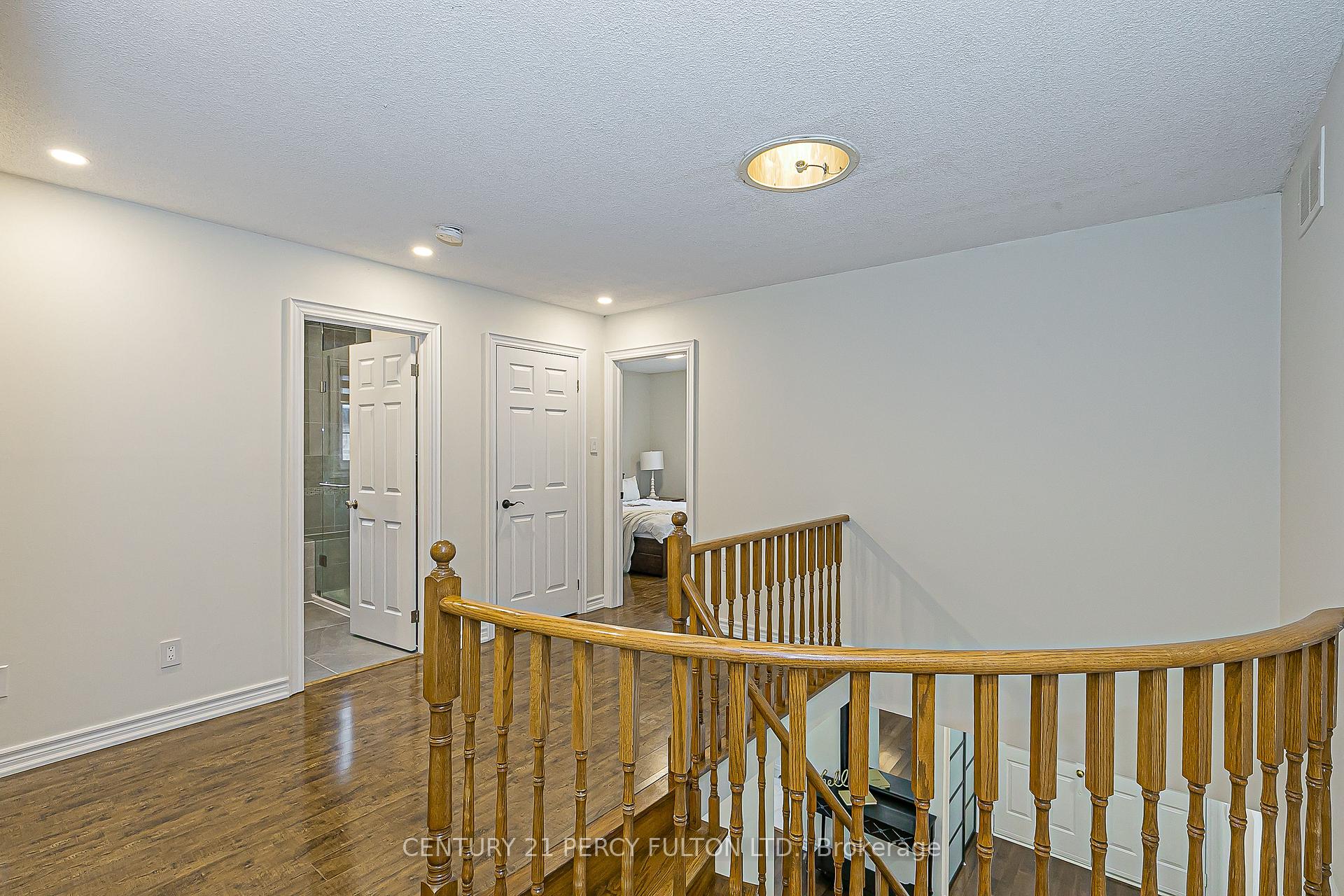Photo 18 of 85 Havagal Crescent, Markham, Markville — HOMEH