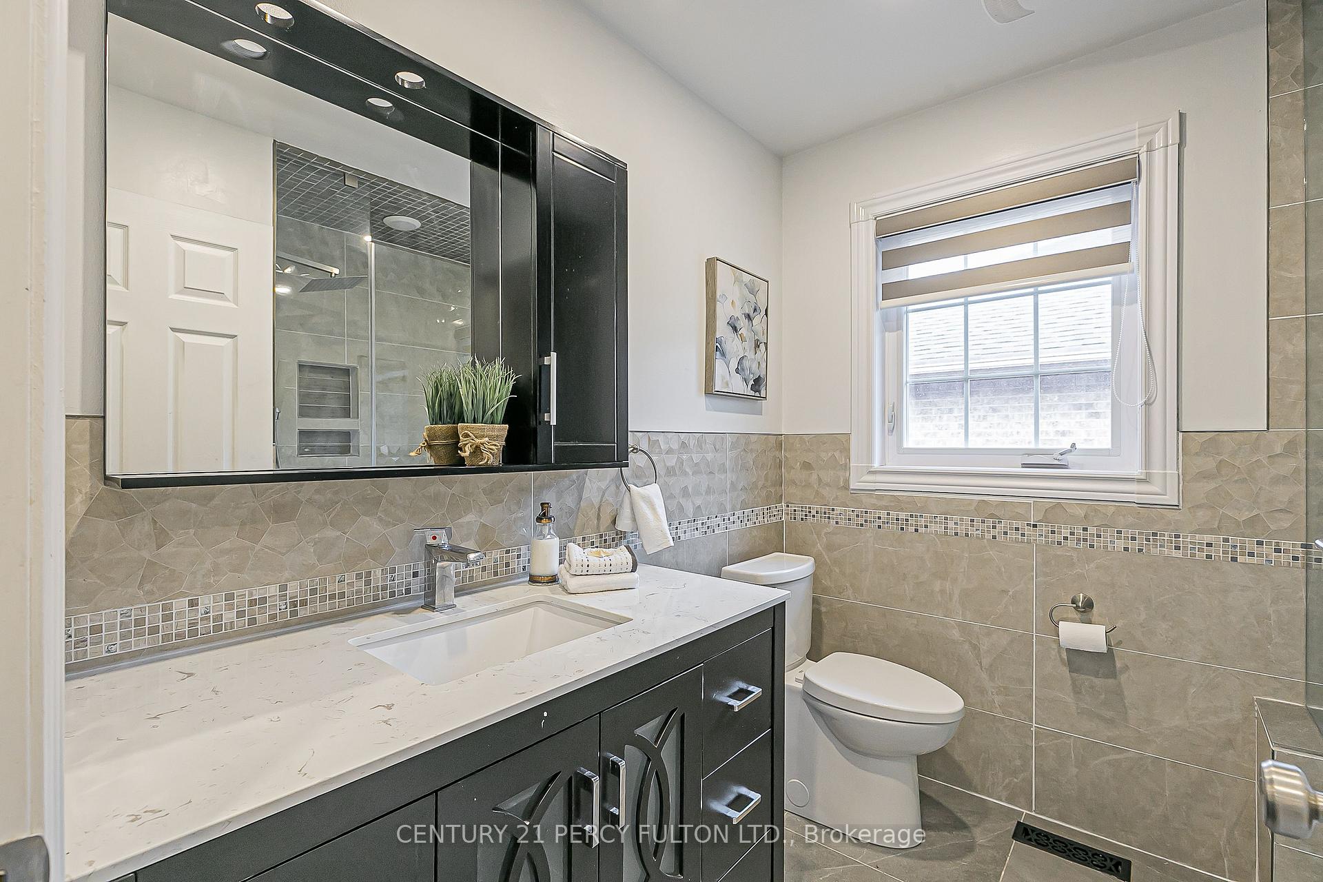 Photo 28 of 85 Havagal Crescent, Markham, Markville — HOMEH