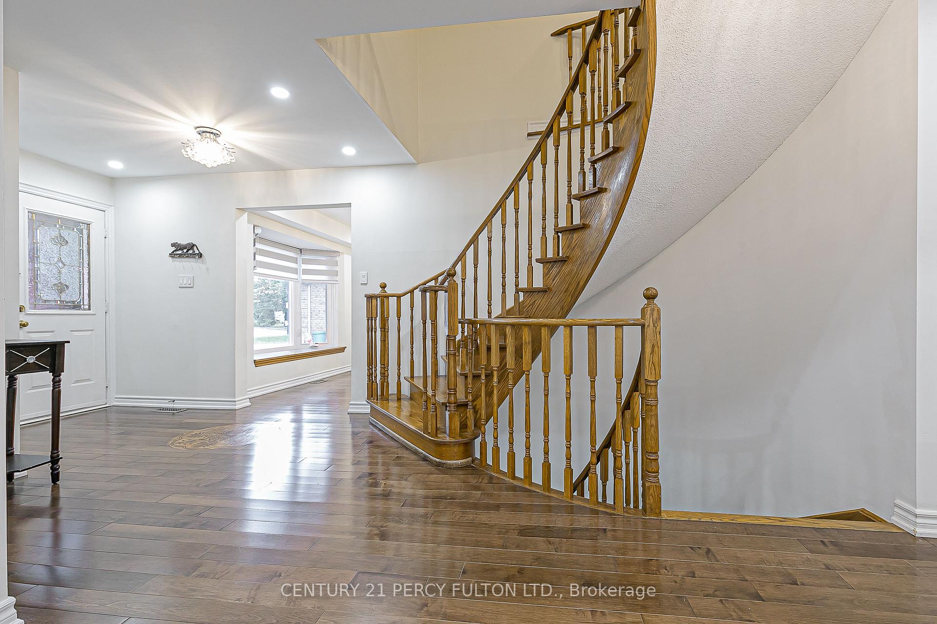 Photo 30 of 85 Havagal Crescent, Markham, Markville — HOMEH