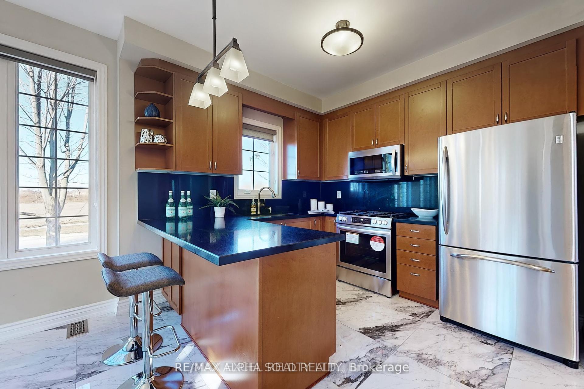 Photo 11 of 60 Gordon Weeden Road, Markham, Greensborough — HOMEH