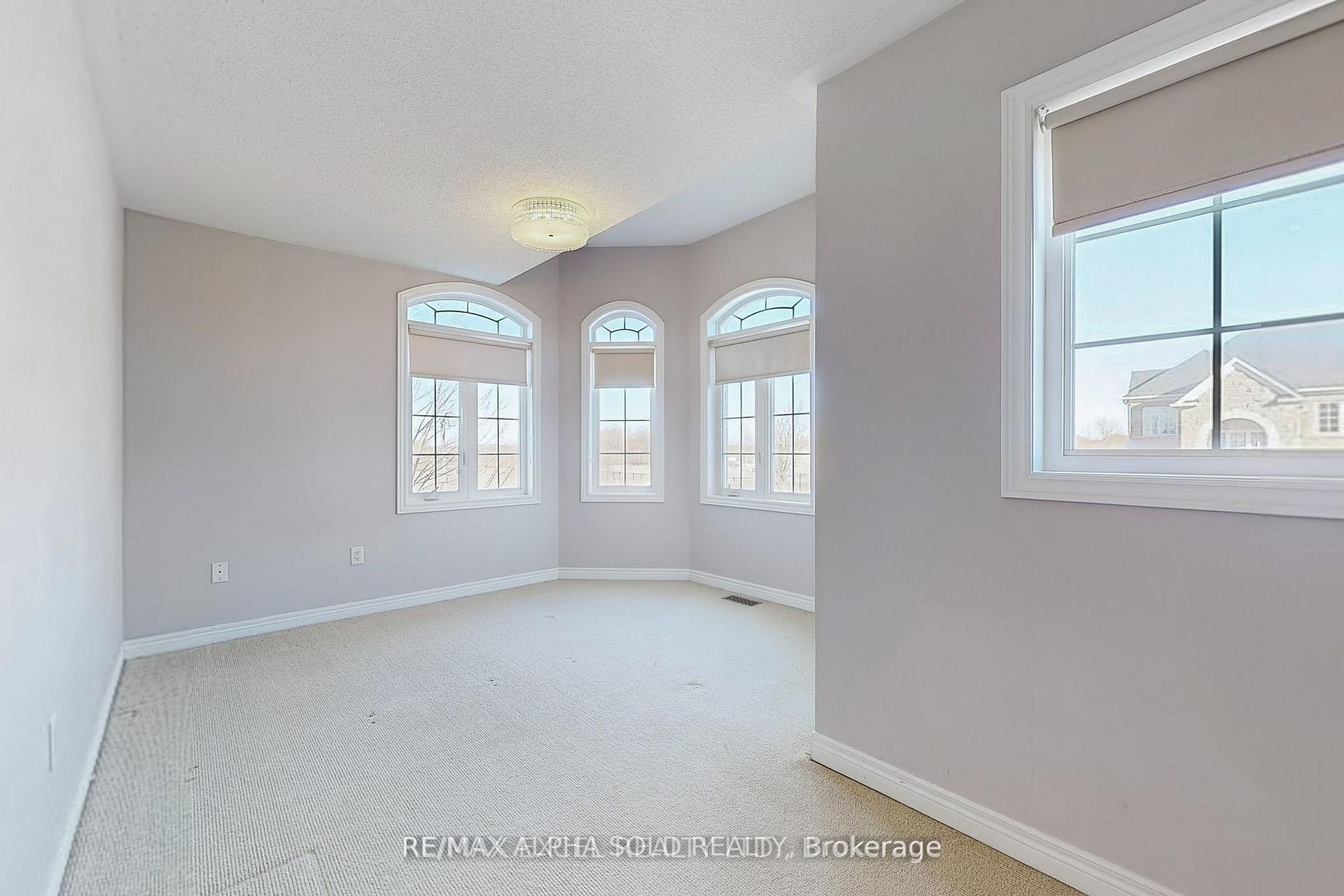 Photo 22 of 60 Gordon Weeden Road, Markham, Greensborough — HOMEH