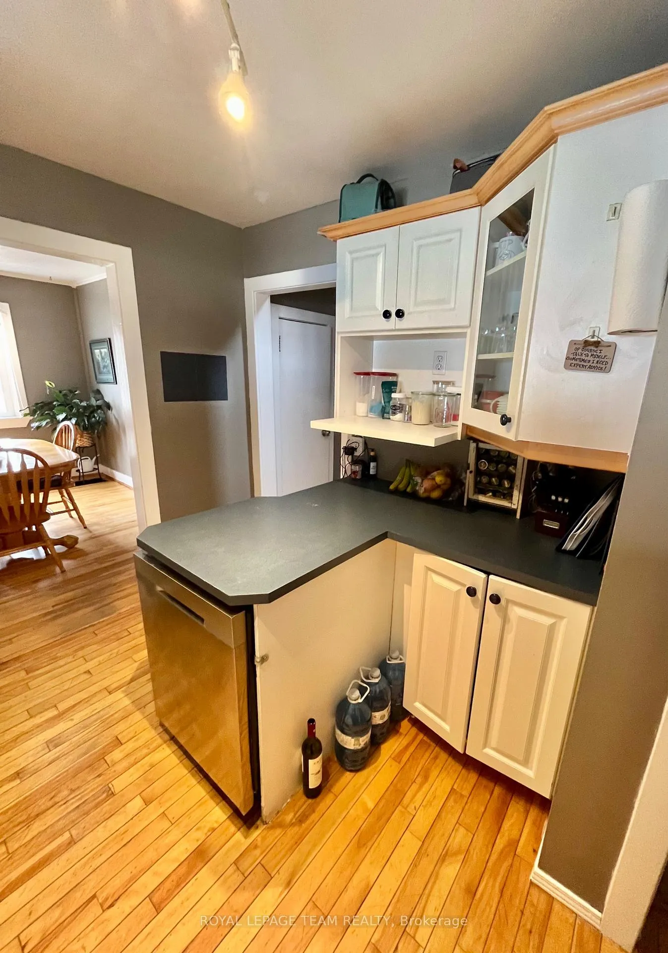 Photo 12 of 260 Jordan Avenue, Renfrew — HOMEH