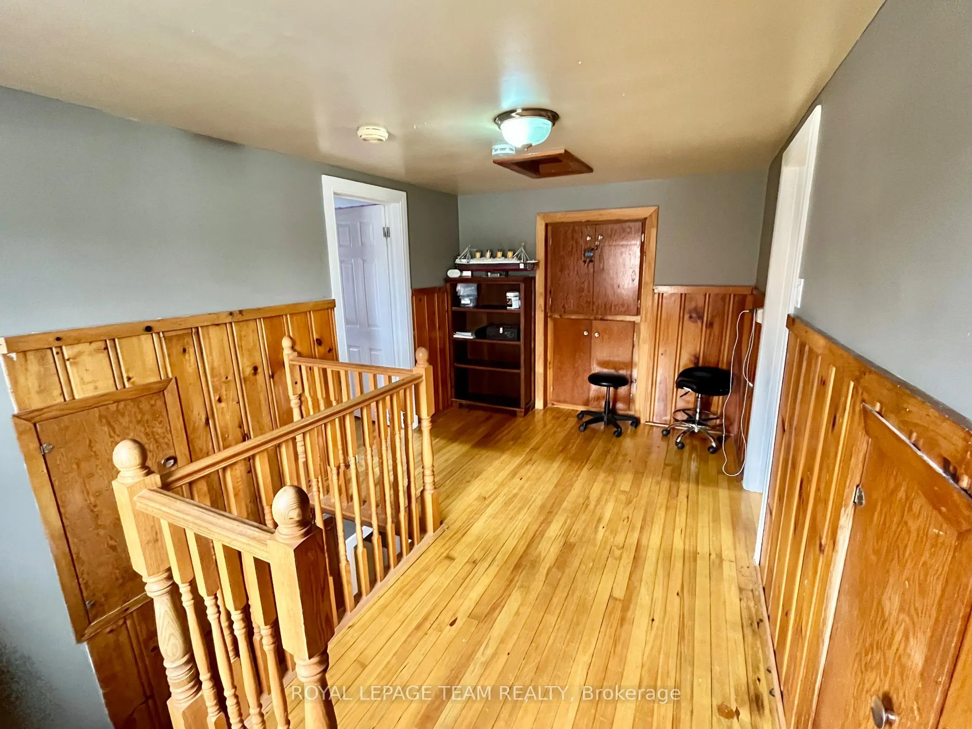 Photo 30 of 260 Jordan Avenue, Renfrew — HOMEH