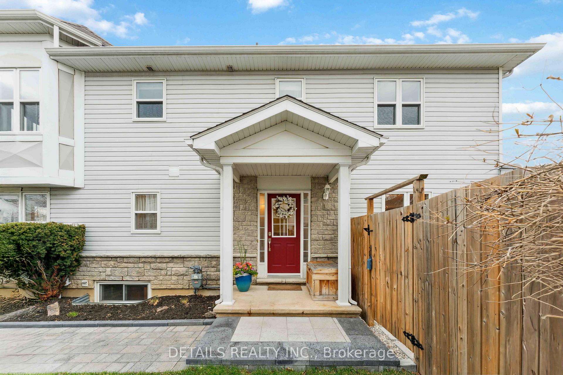 Photo 2 of 162 Goldridge Drive, Ottawa, Kanata - Kanata Lakes/Heritage Hills — HOMEH