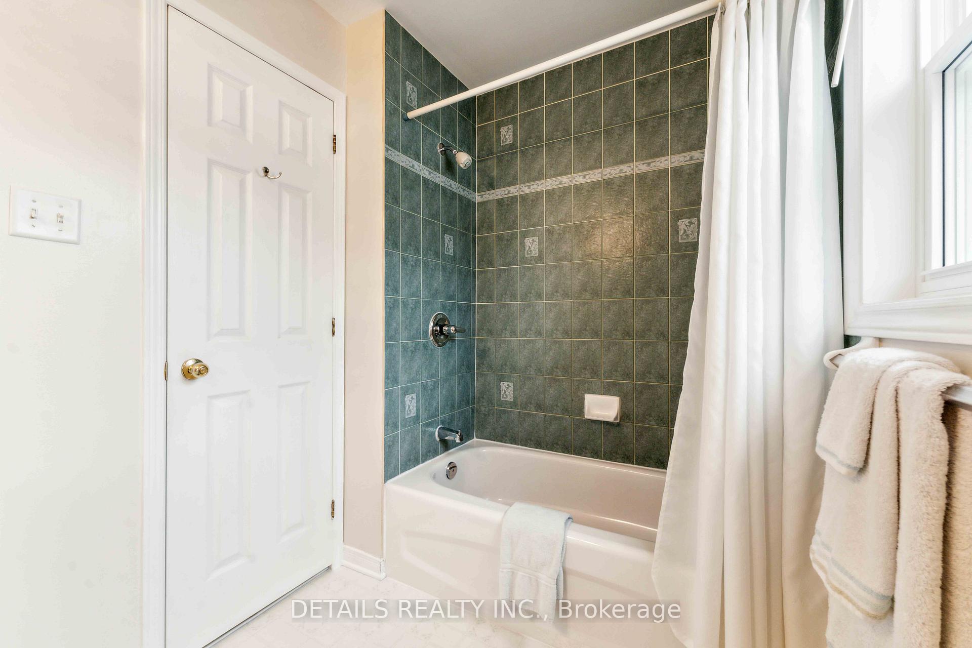 Photo 27 of 162 Goldridge Drive, Ottawa, Kanata - Kanata Lakes/Heritage Hills — HOMEH