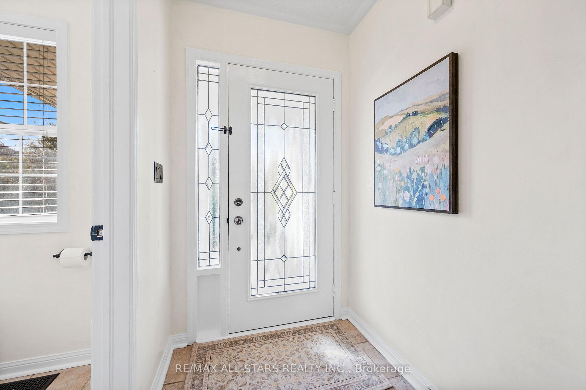 Photo 4 of 1549 Evans Terrace, Milton, Clarke — HOMEH