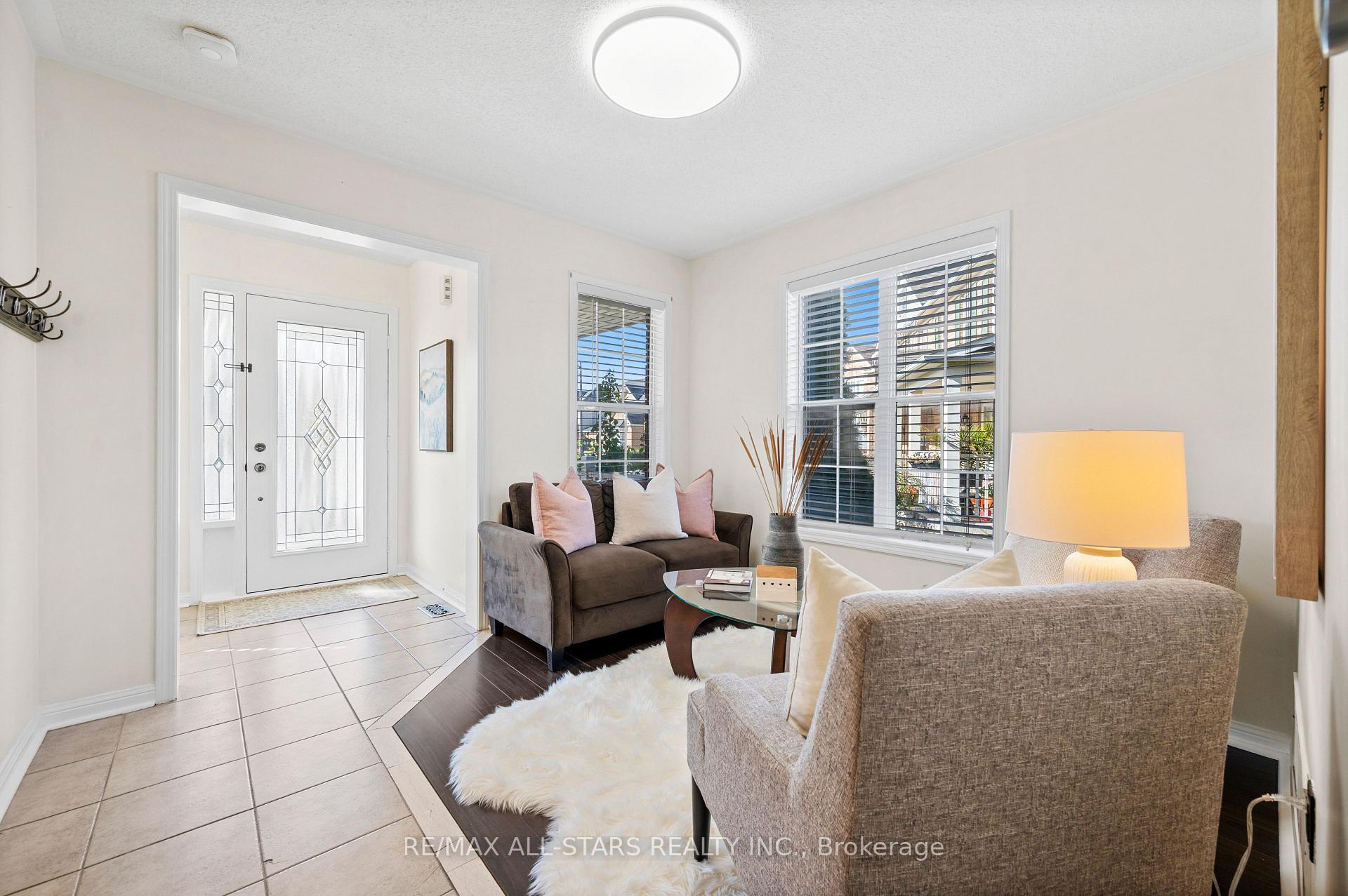 Photo 5 of 1549 Evans Terrace, Milton, Clarke — HOMEH