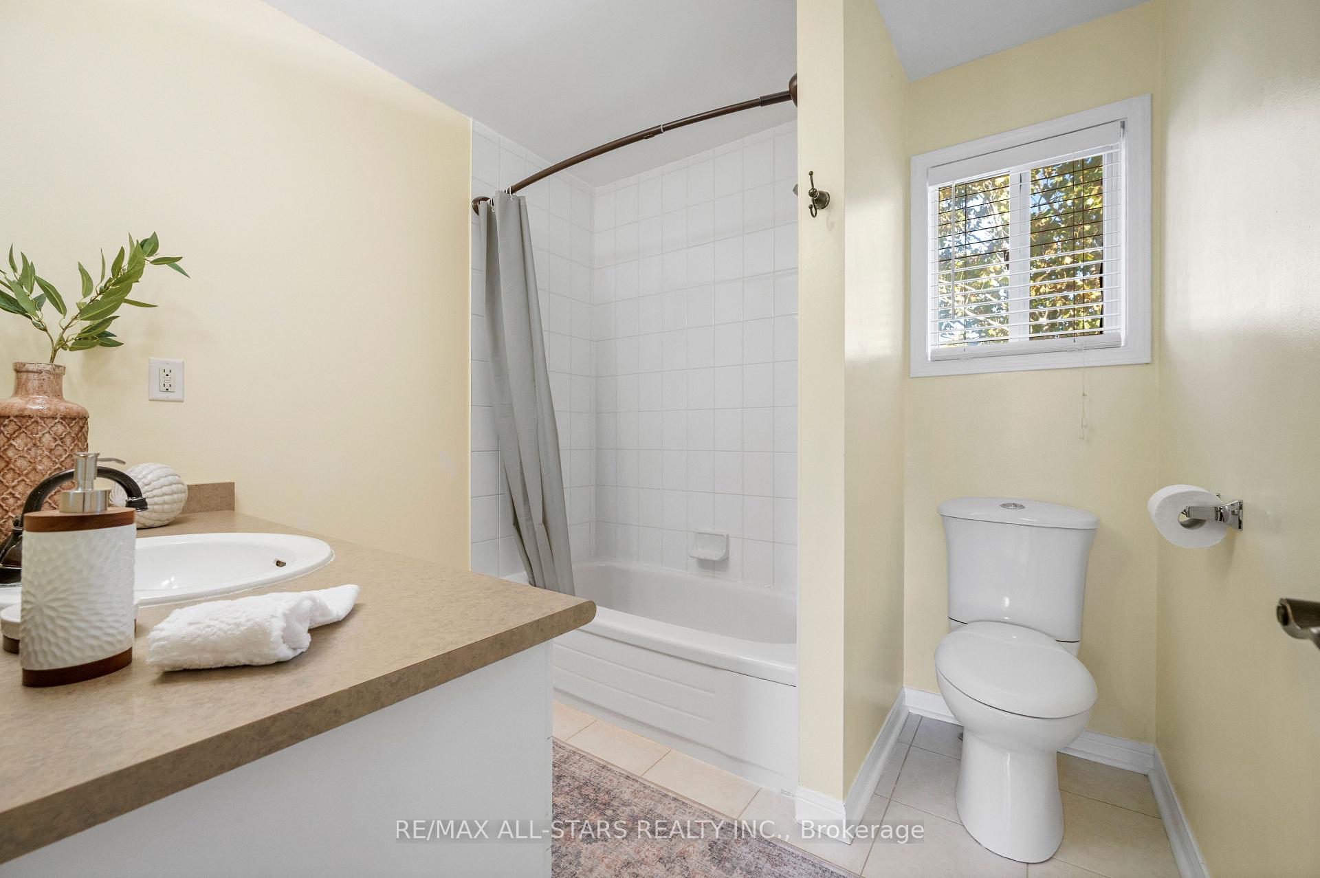 Photo 28 of 1549 Evans Terrace, Milton, Clarke — HOMEH