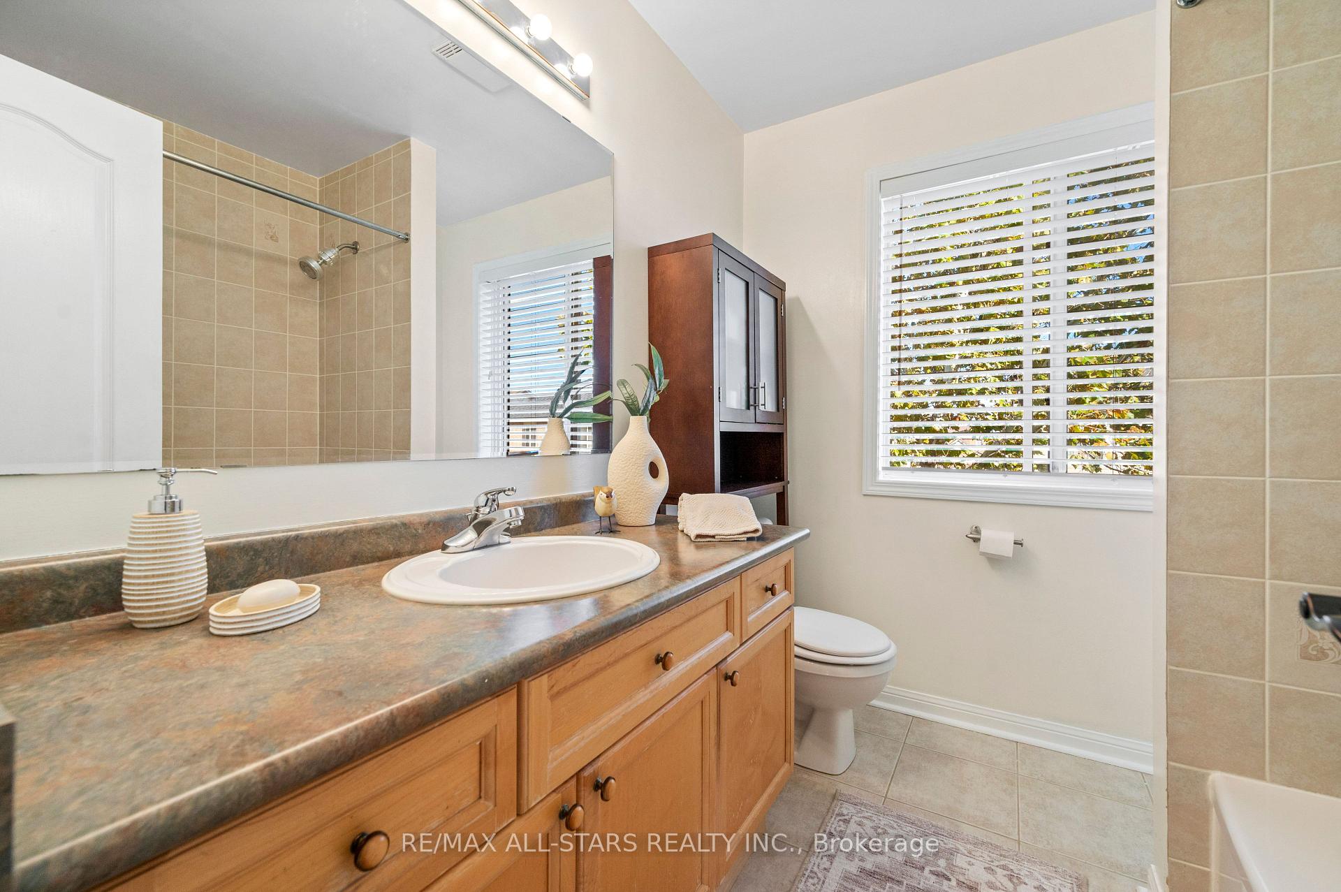 Photo 35 of 1549 Evans Terrace, Milton, Clarke — HOMEH