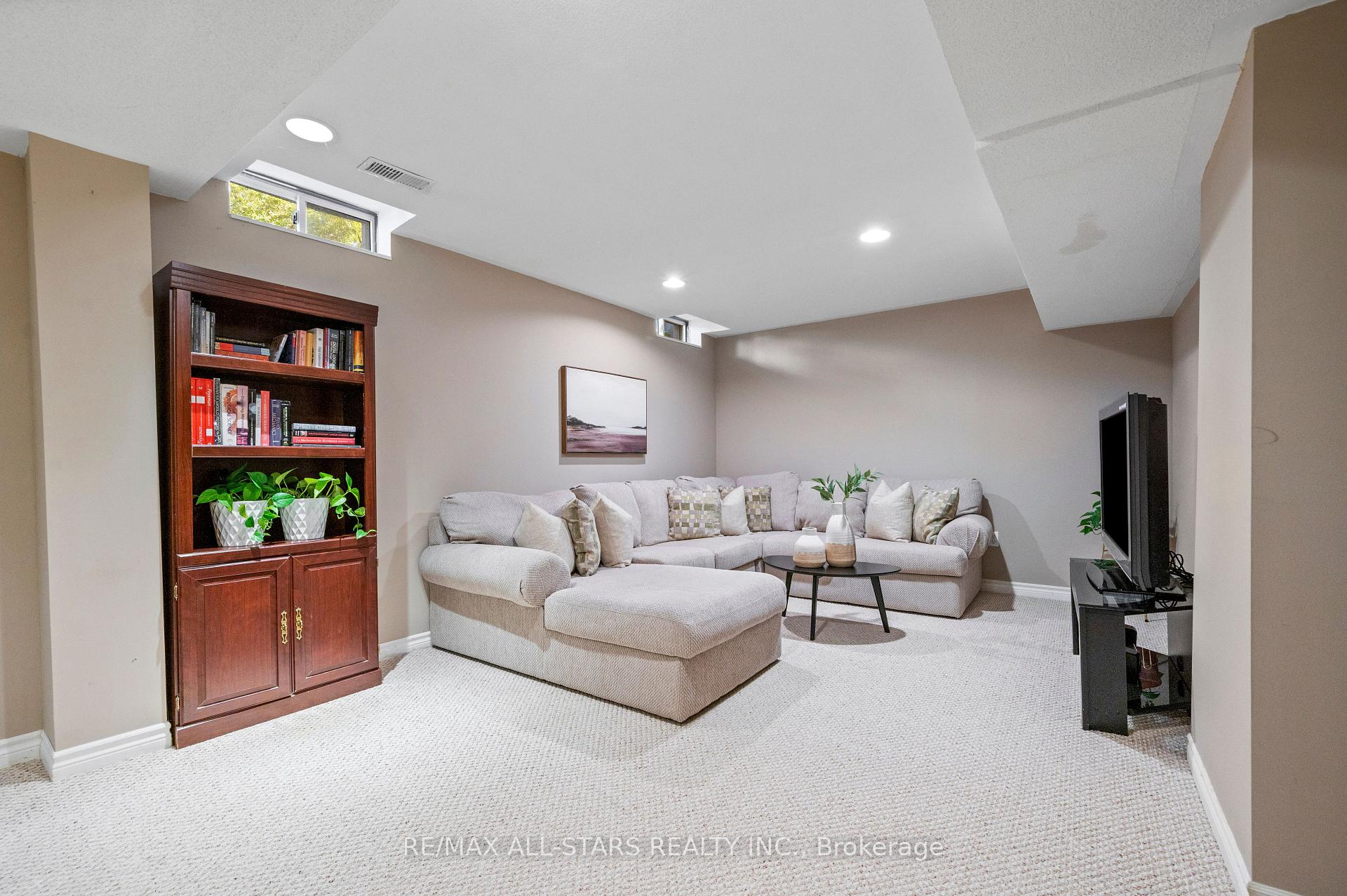 Photo 37 of 1549 Evans Terrace, Milton, Clarke — HOMEH