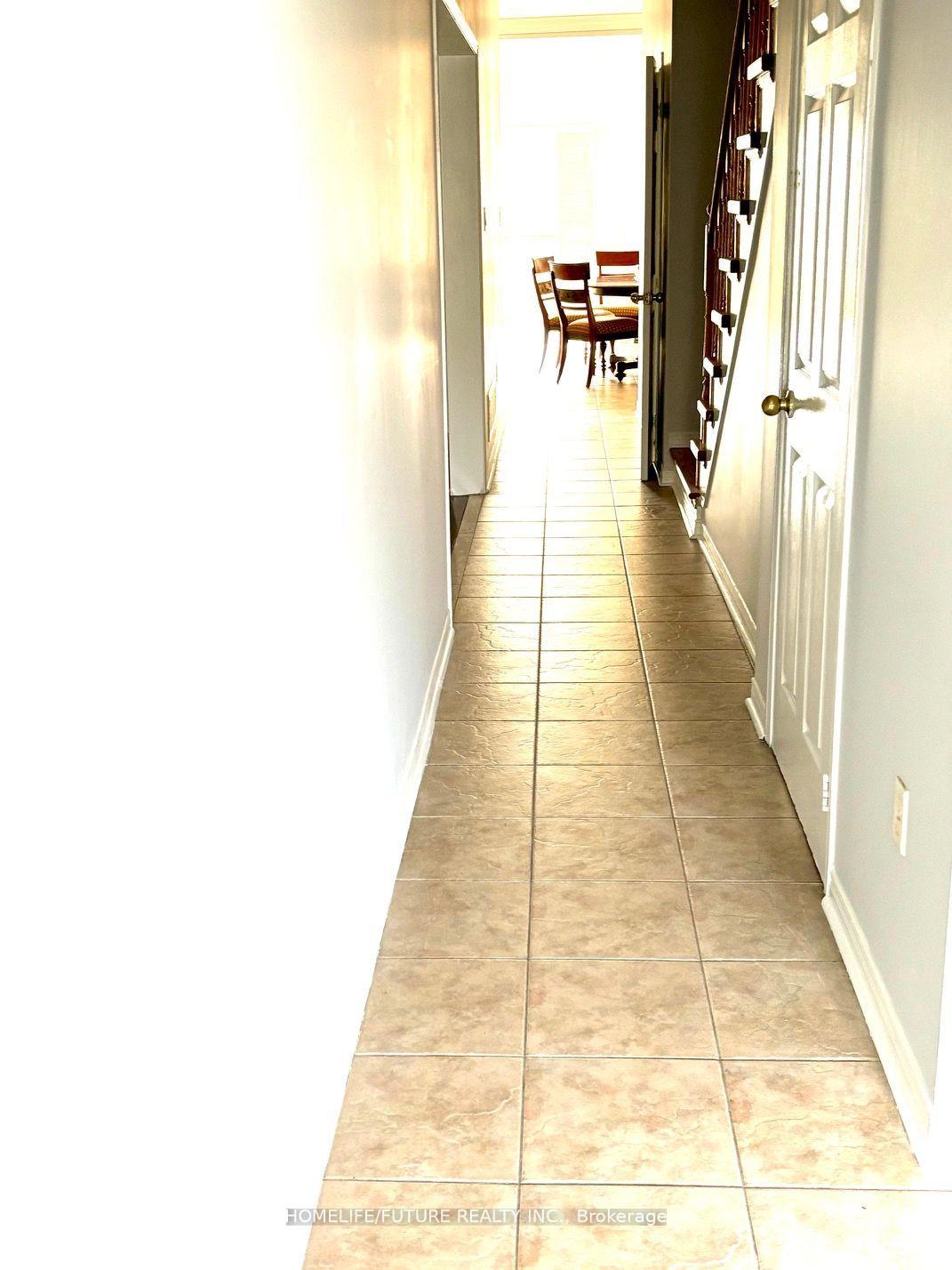 Photo 7 of 48 Lahore Crescent, Markham, Cedarwood — HOMEH