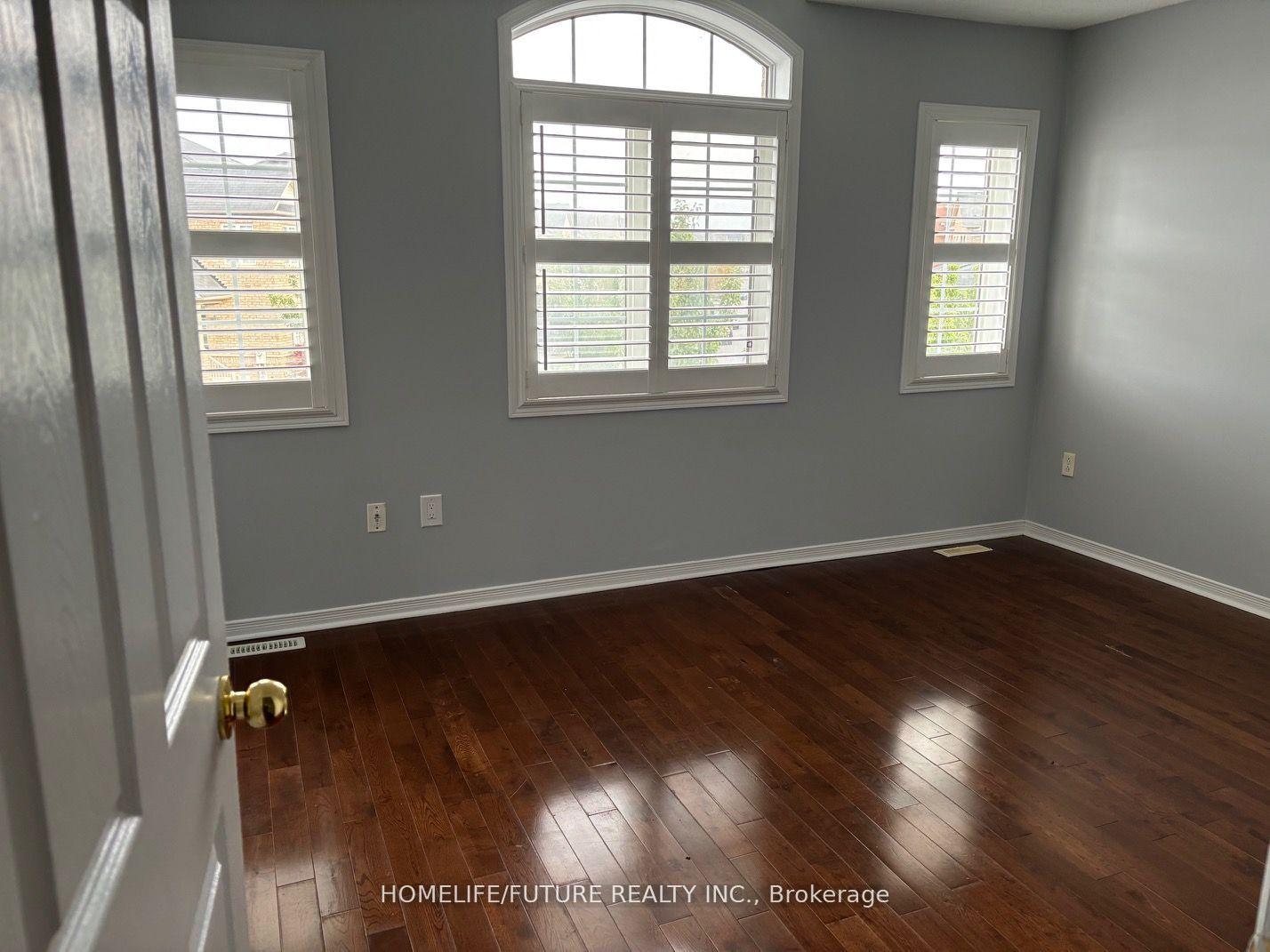 Photo 8 of 48 Lahore Crescent, Markham, Cedarwood — HOMEH