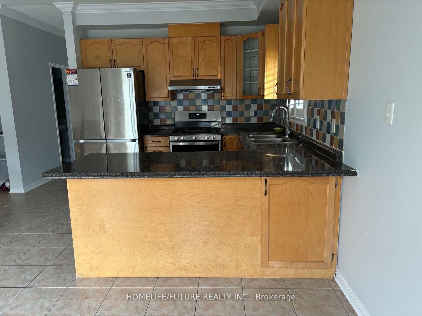 Photo 9 of 48 Lahore Crescent, Markham, Cedarwood — HOMEH