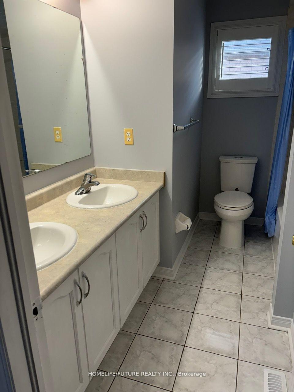 Photo 14 of 48 Lahore Crescent, Markham, Cedarwood — HOMEH