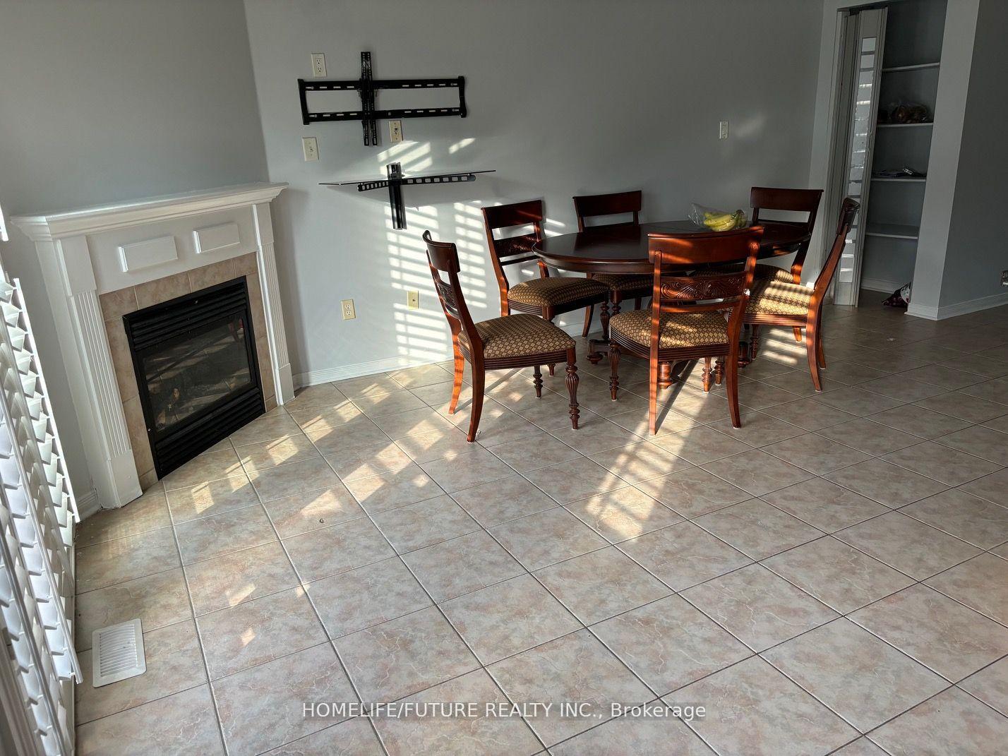 Photo 15 of 48 Lahore Crescent, Markham, Cedarwood — HOMEH