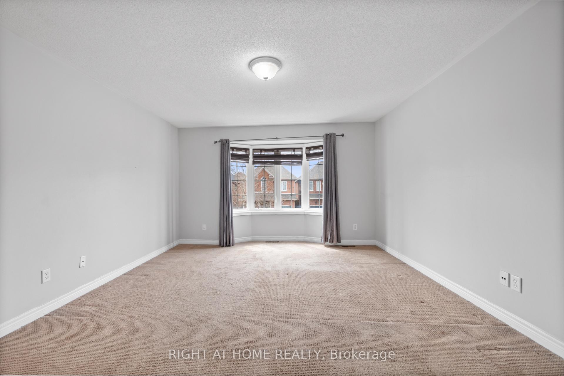 Photo 15 of 20 Sedgebrook Avenue, Hamilton, Winona Park — HOMEH