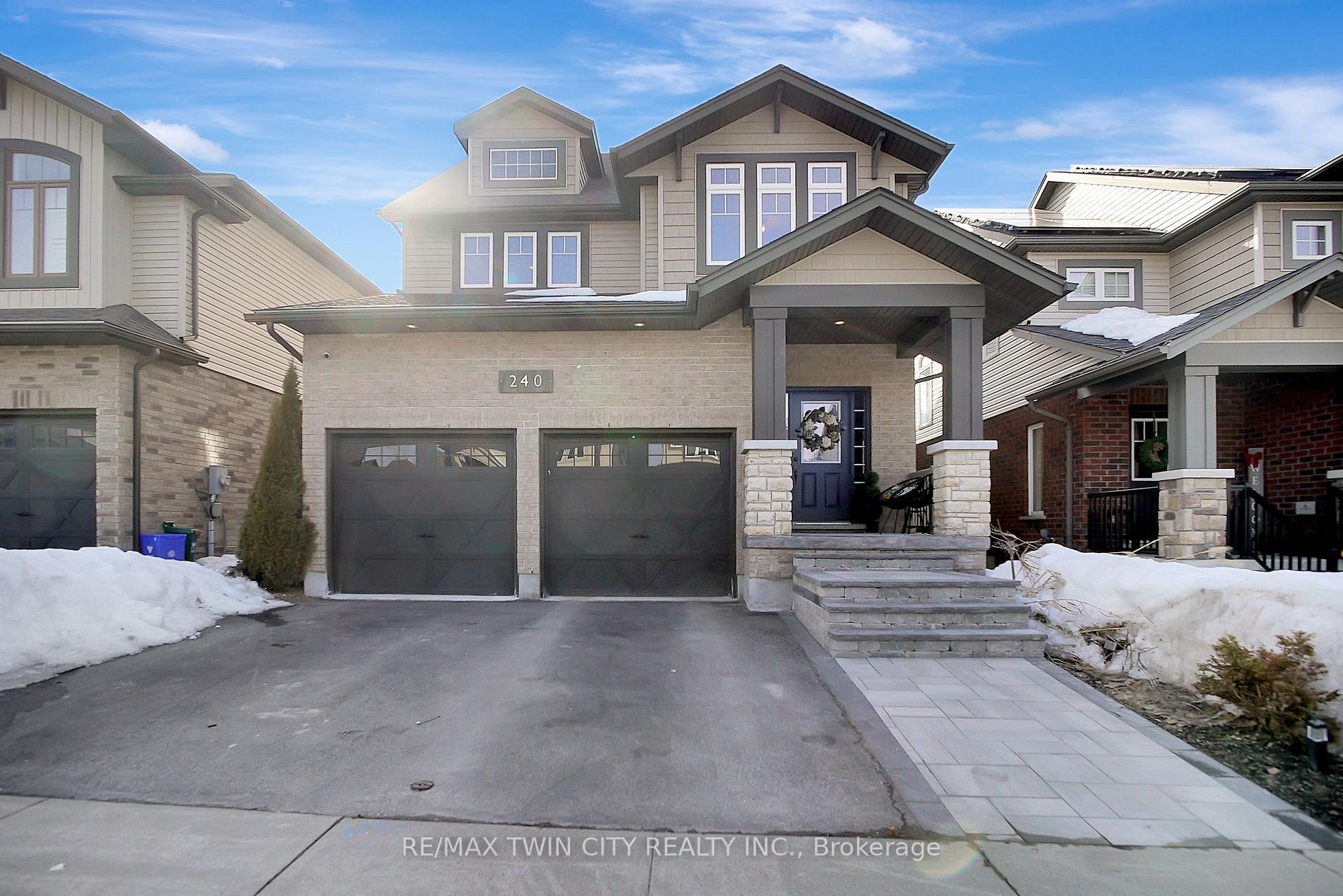 Front of 240 Gravel Ridge Trail