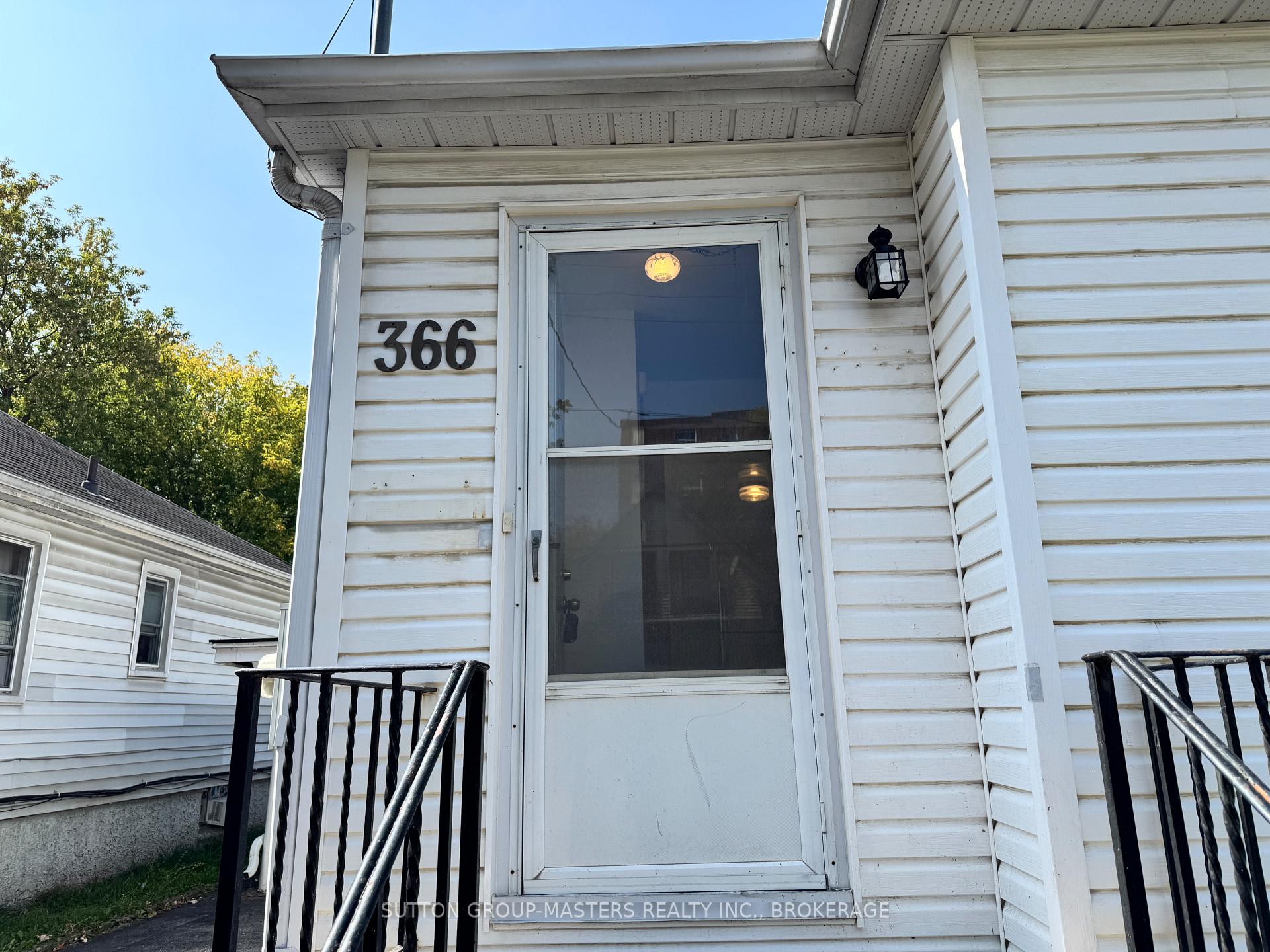 Photo 3 of 366 Division Street, Kingston, East of Sir John A. Blvd — HOMEH