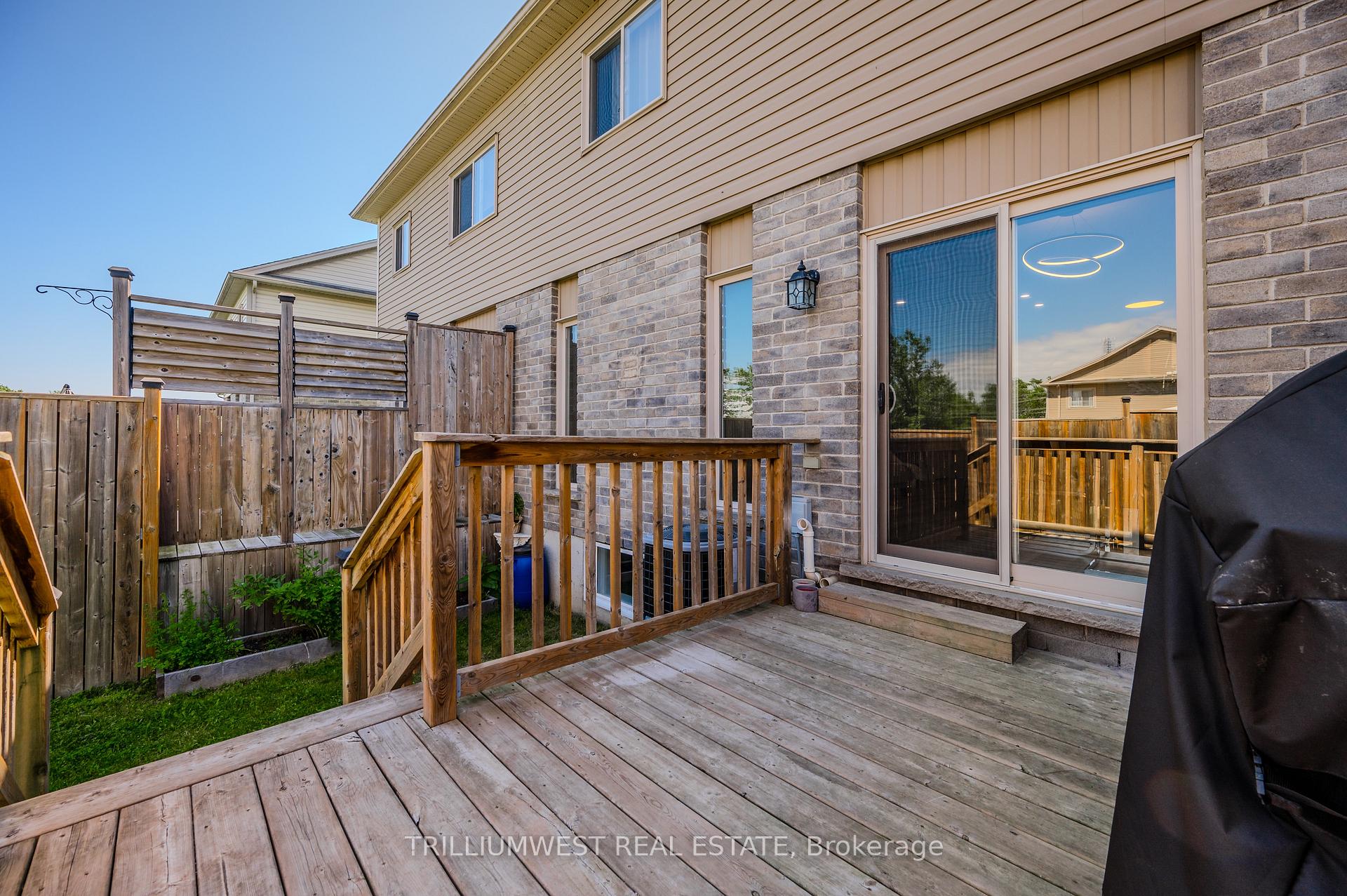 Photo 36 of 303 Old Huron Road, Kitchener, Brigadoon — HOMEH