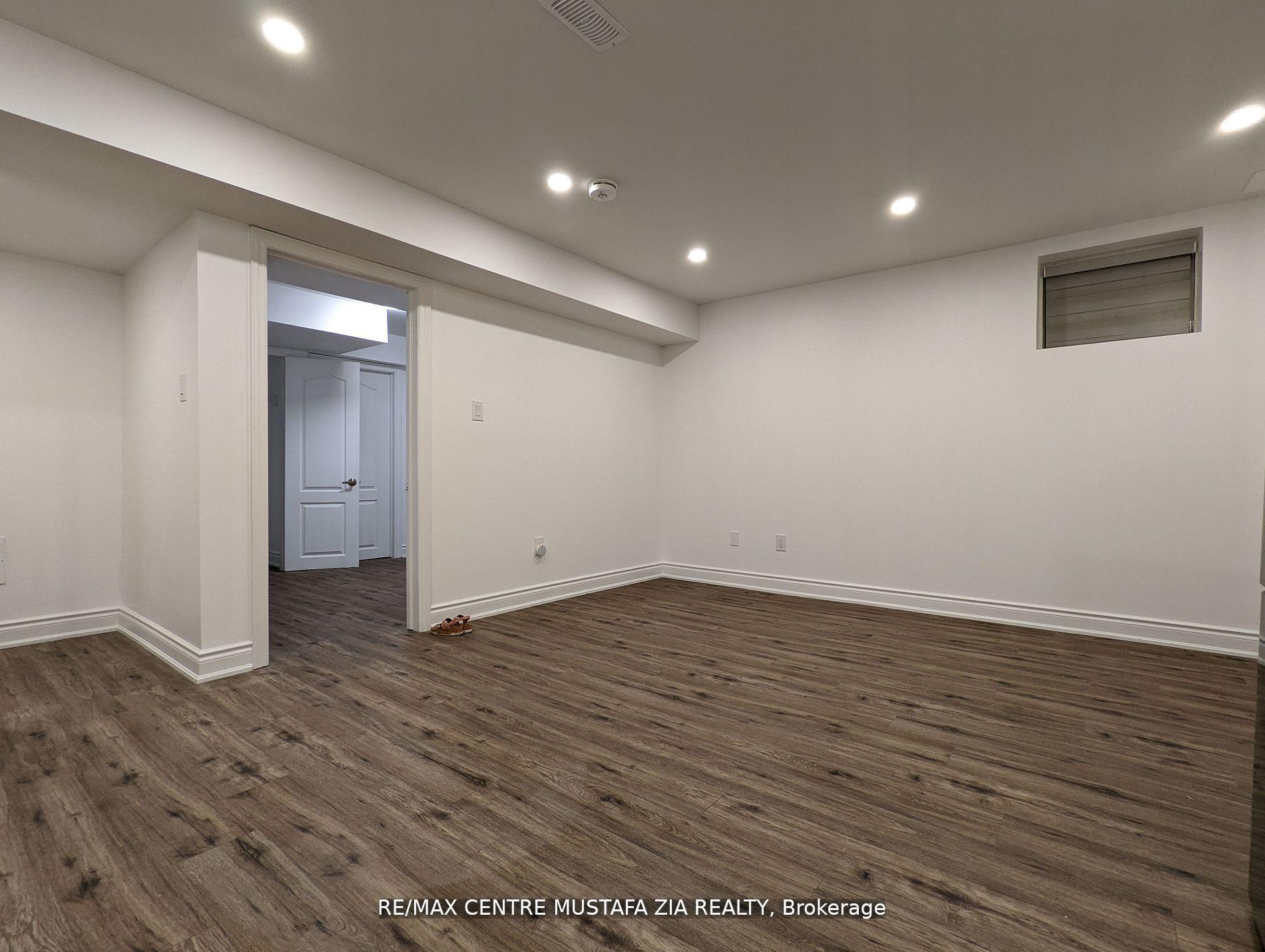 Photo 6 of Unit Bsmt, 359 Emmett Landing, Milton, Ford — HOMEH