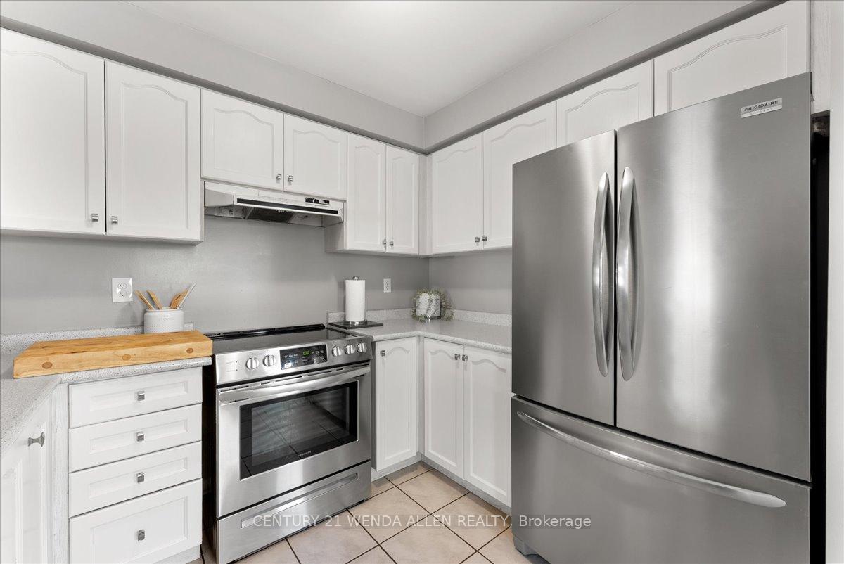 Photo 11 of 1 Ayhart Street, Markham, Wismer — HOMEH