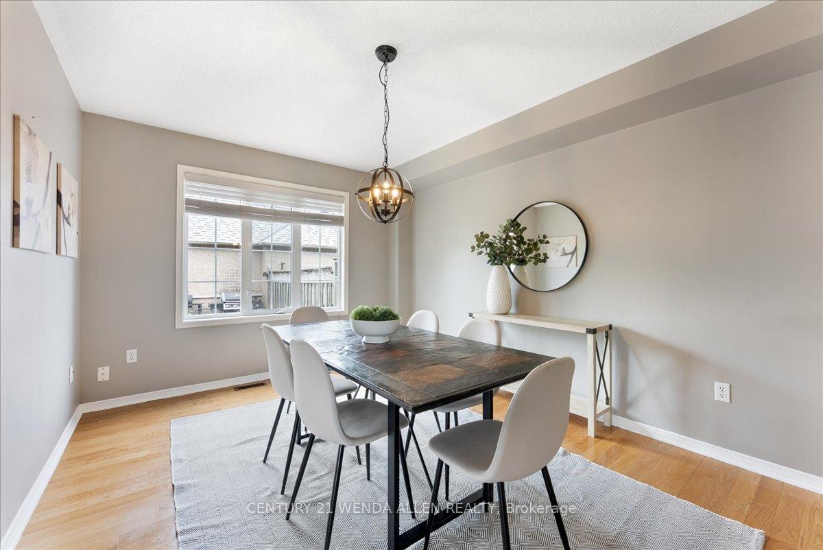 Photo 14 of 1 Ayhart Street, Markham, Wismer — HOMEH
