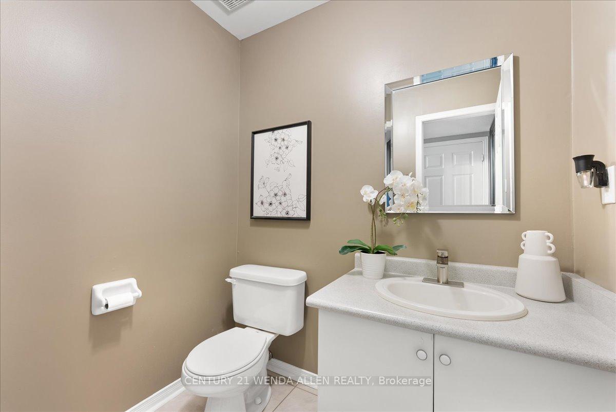 Photo 18 of 1 Ayhart Street, Markham, Wismer — HOMEH