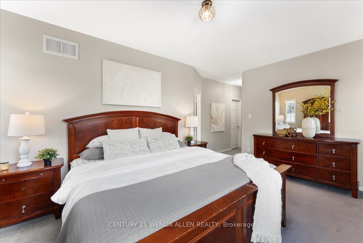 Photo 22 of 1 Ayhart Street, Markham, Wismer — HOMEH