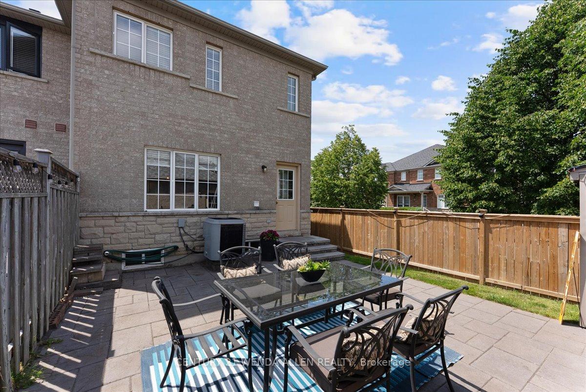 Photo 43 of 1 Ayhart Street, Markham, Wismer — HOMEH
