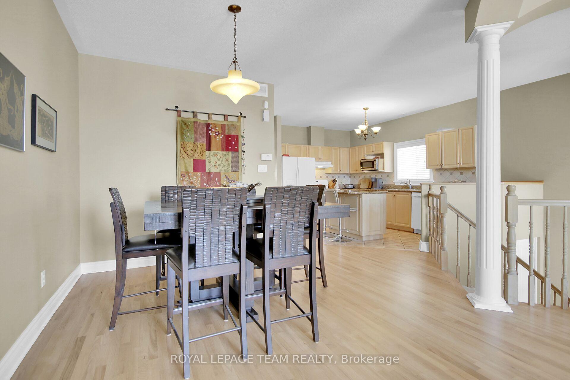 Photo 18 of 32 Castle Glen Crescent, Ottawa, Kanata - Glencairn/Hazeldean — HOMEH