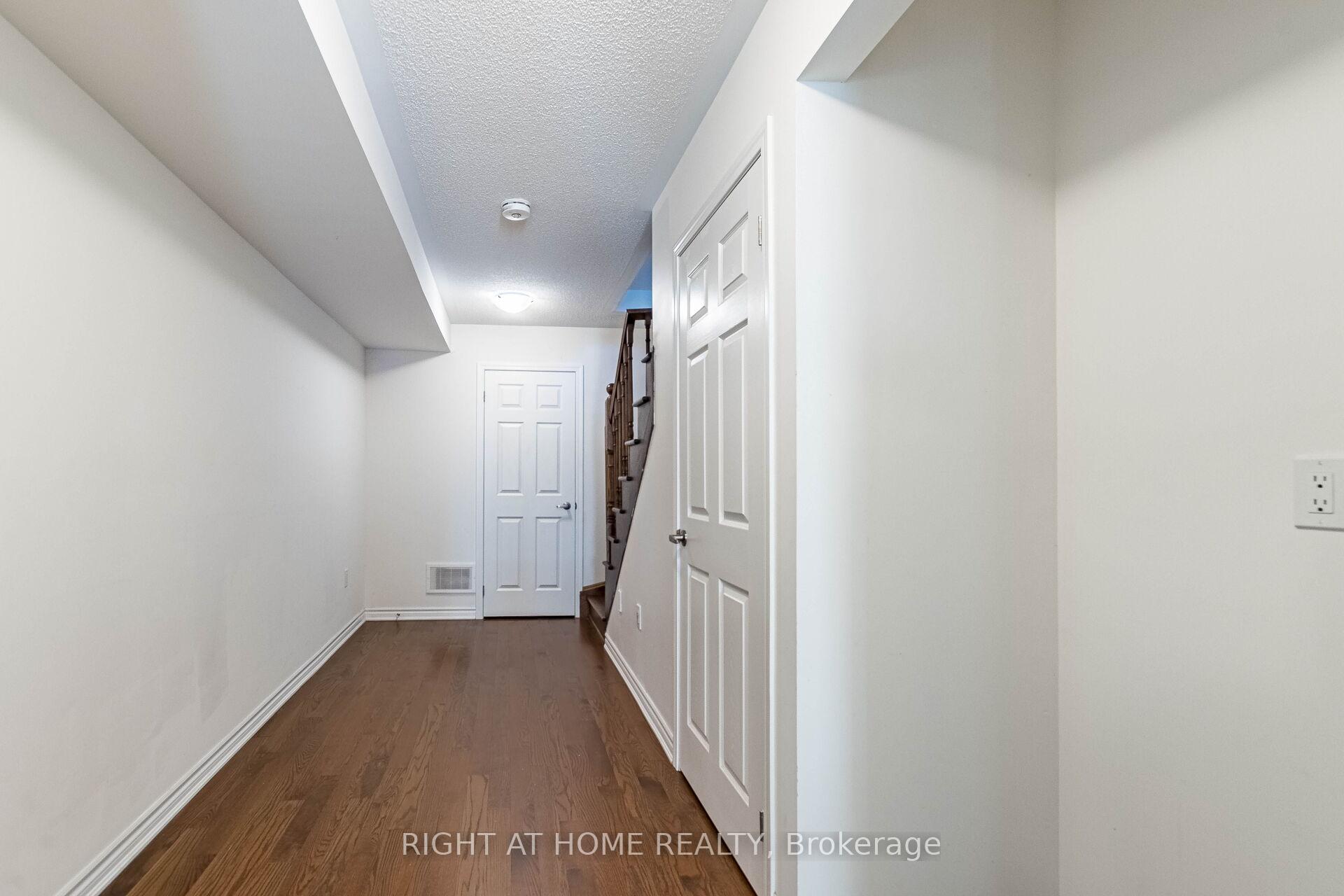 Photo 7 of Unit 98, 1000 Asleton Boulevard, Milton, Willmott — HOMEH
