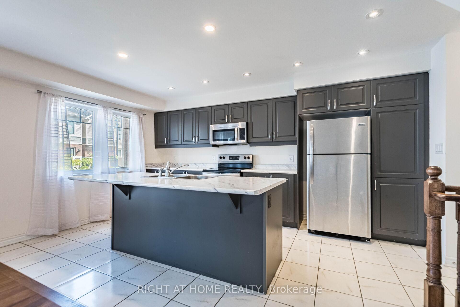 Photo 17 of Unit 98, 1000 Asleton Boulevard, Milton, Willmott — HOMEH
