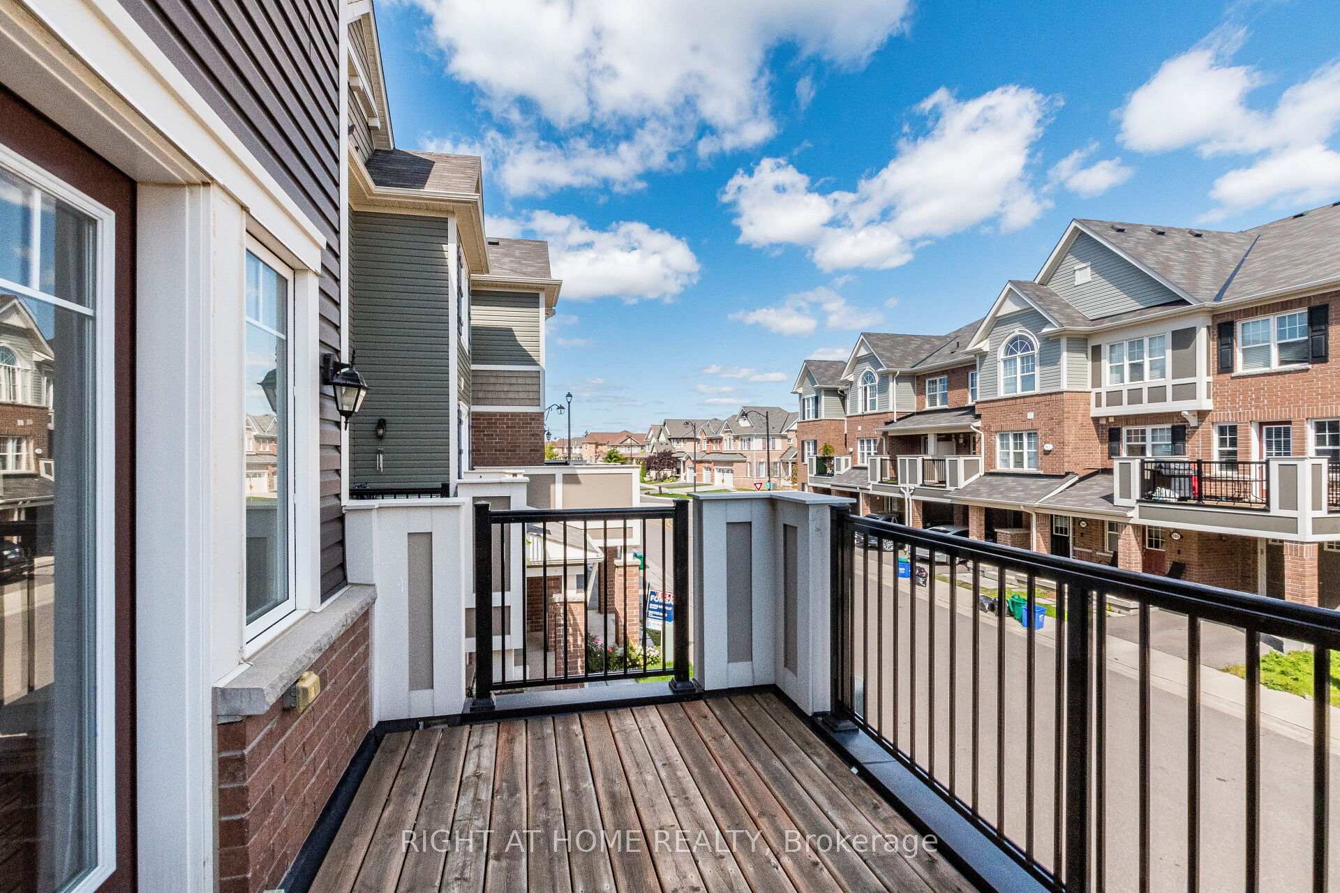 Photo 25 of Unit 98, 1000 Asleton Boulevard, Milton, Willmott — HOMEH
