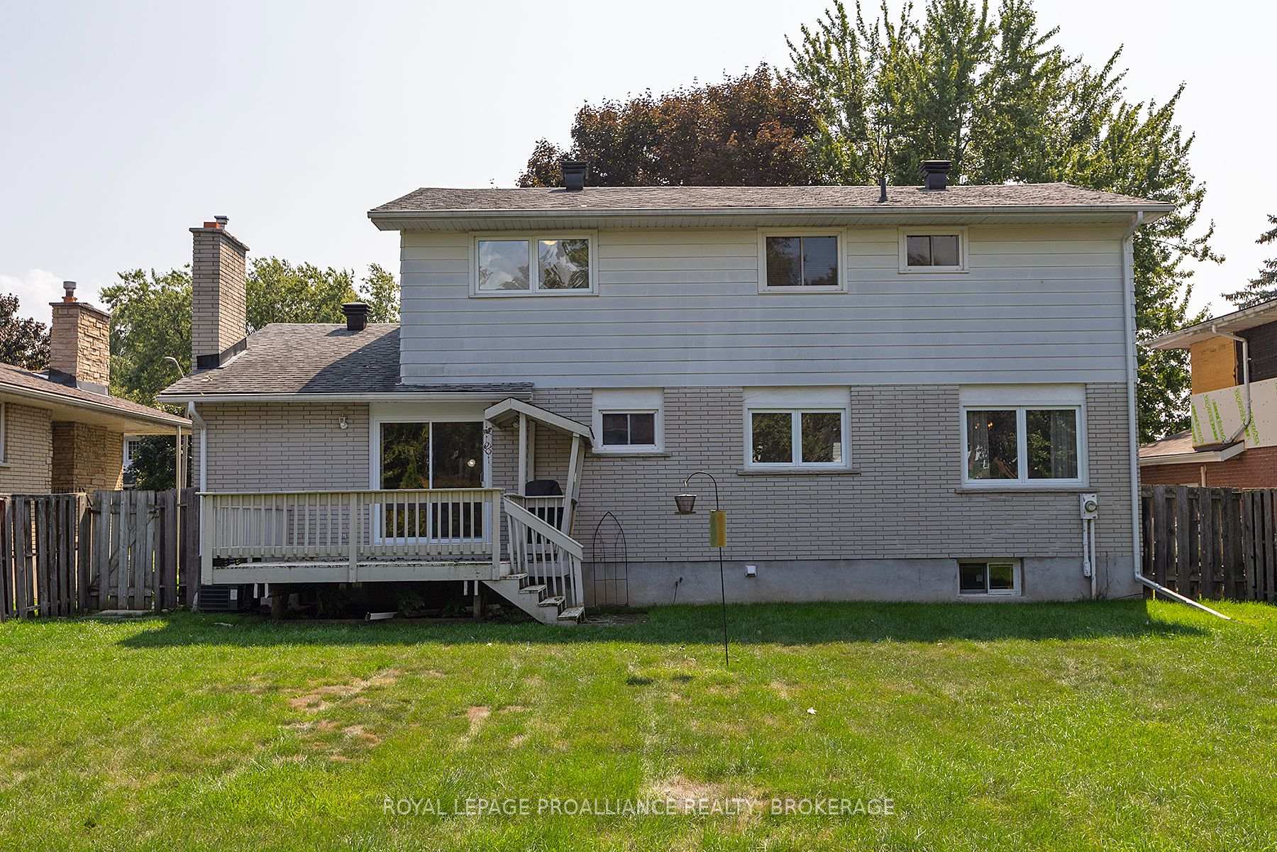 Photo 4 of 117 Seaforth Road, Kingston, West of Sir John A. Blvd — HOMEH