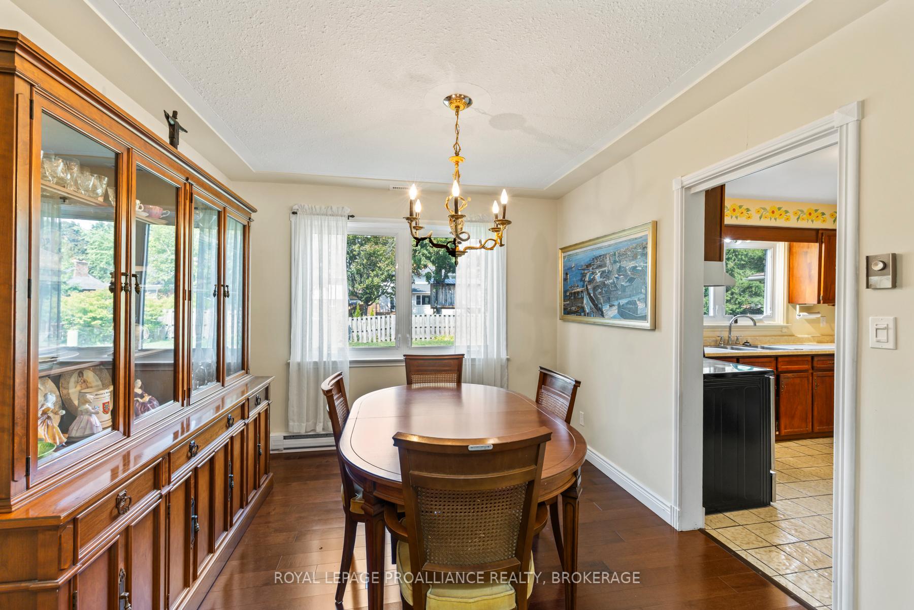 Photo 12 of 117 Seaforth Road, Kingston, West of Sir John A. Blvd — HOMEH