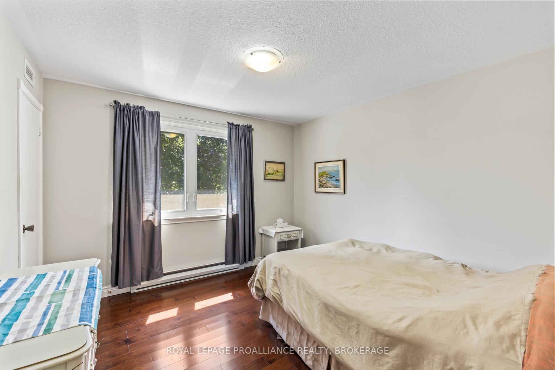 Photo 31 of 117 Seaforth Road, Kingston, West of Sir John A. Blvd — HOMEH