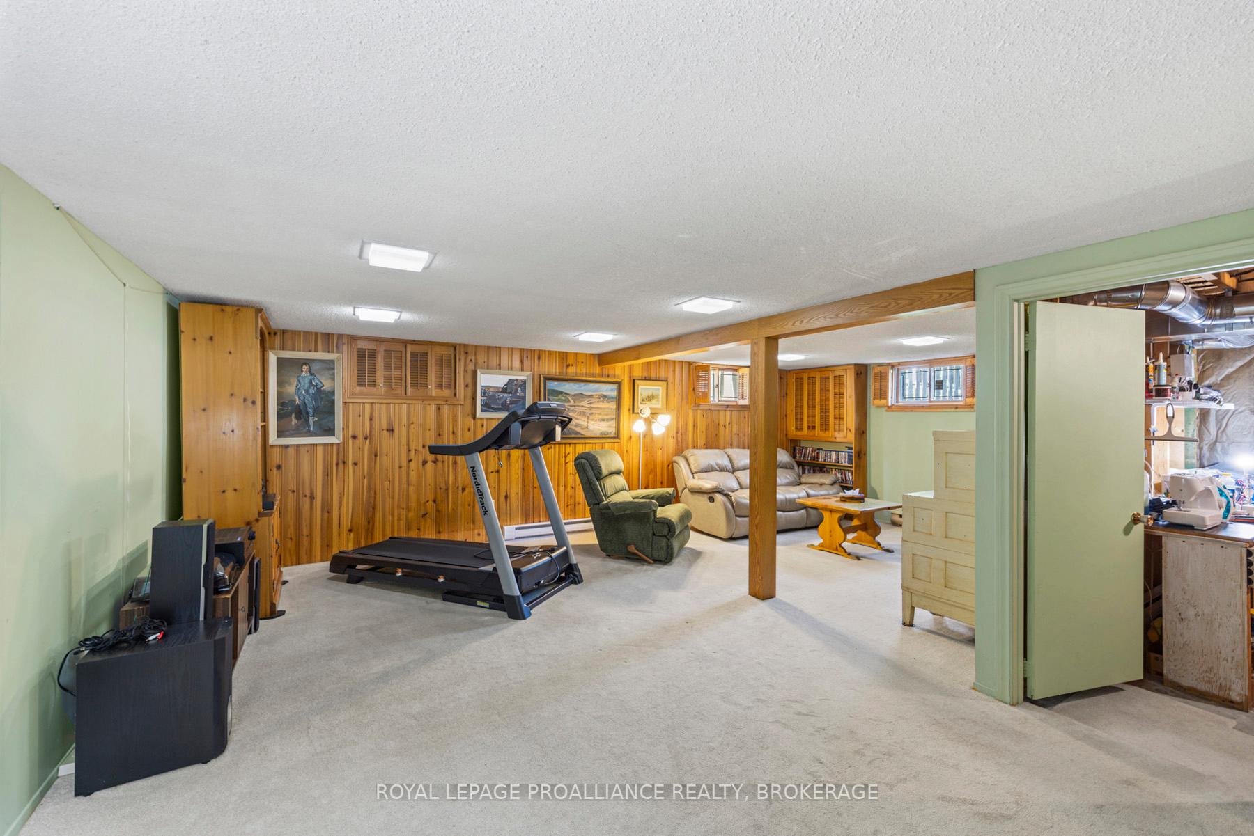 Photo 38 of 117 Seaforth Road, Kingston, West of Sir John A. Blvd — HOMEH