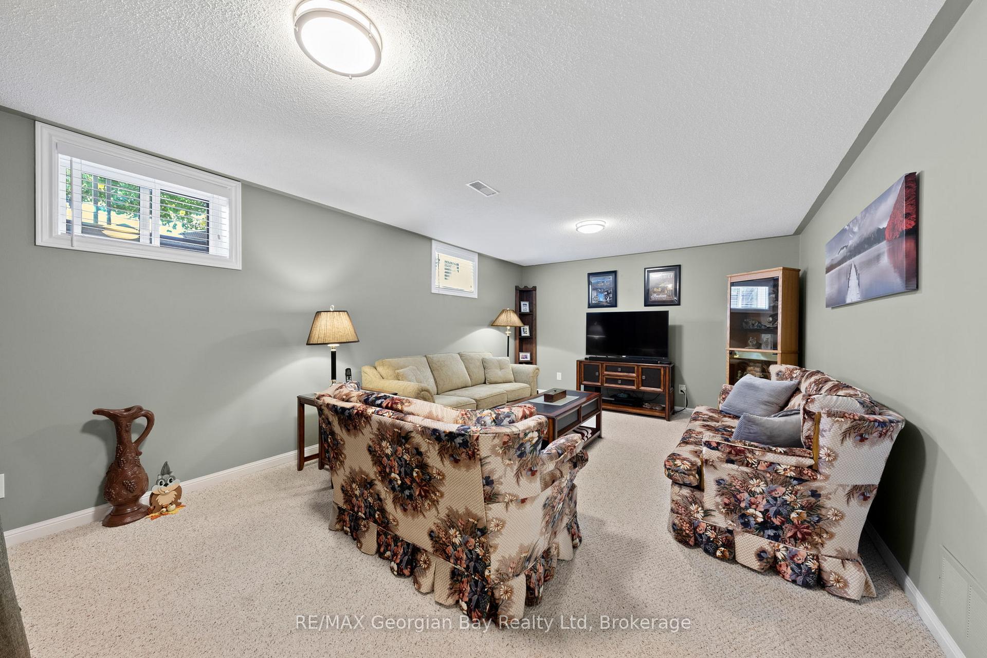 Photo 26 of 204 Margaret Street, Midland — HOMEH