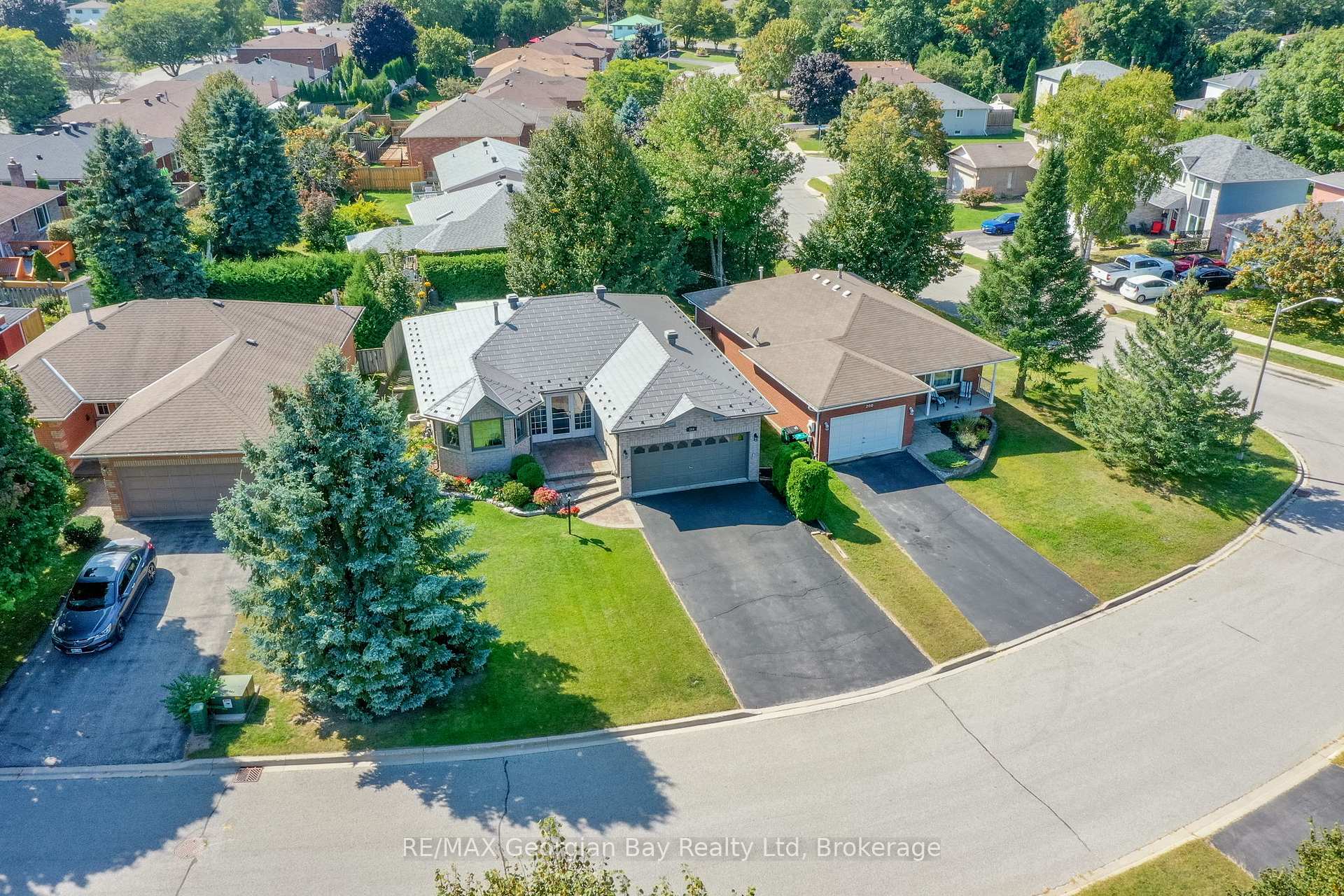 Photo 40 of 204 Margaret Street, Midland — HOMEH