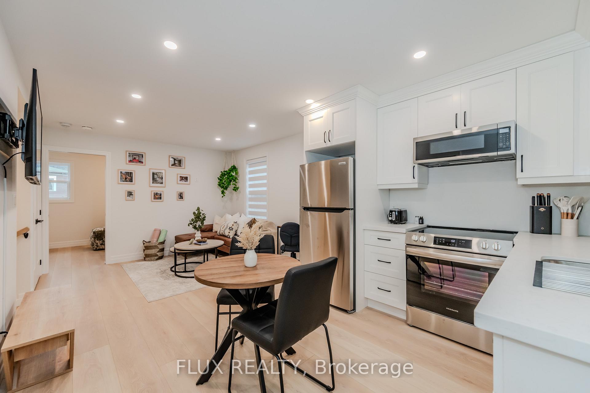 Photo 14 of 15 Shanley Street, Kitchener — HOMEH
