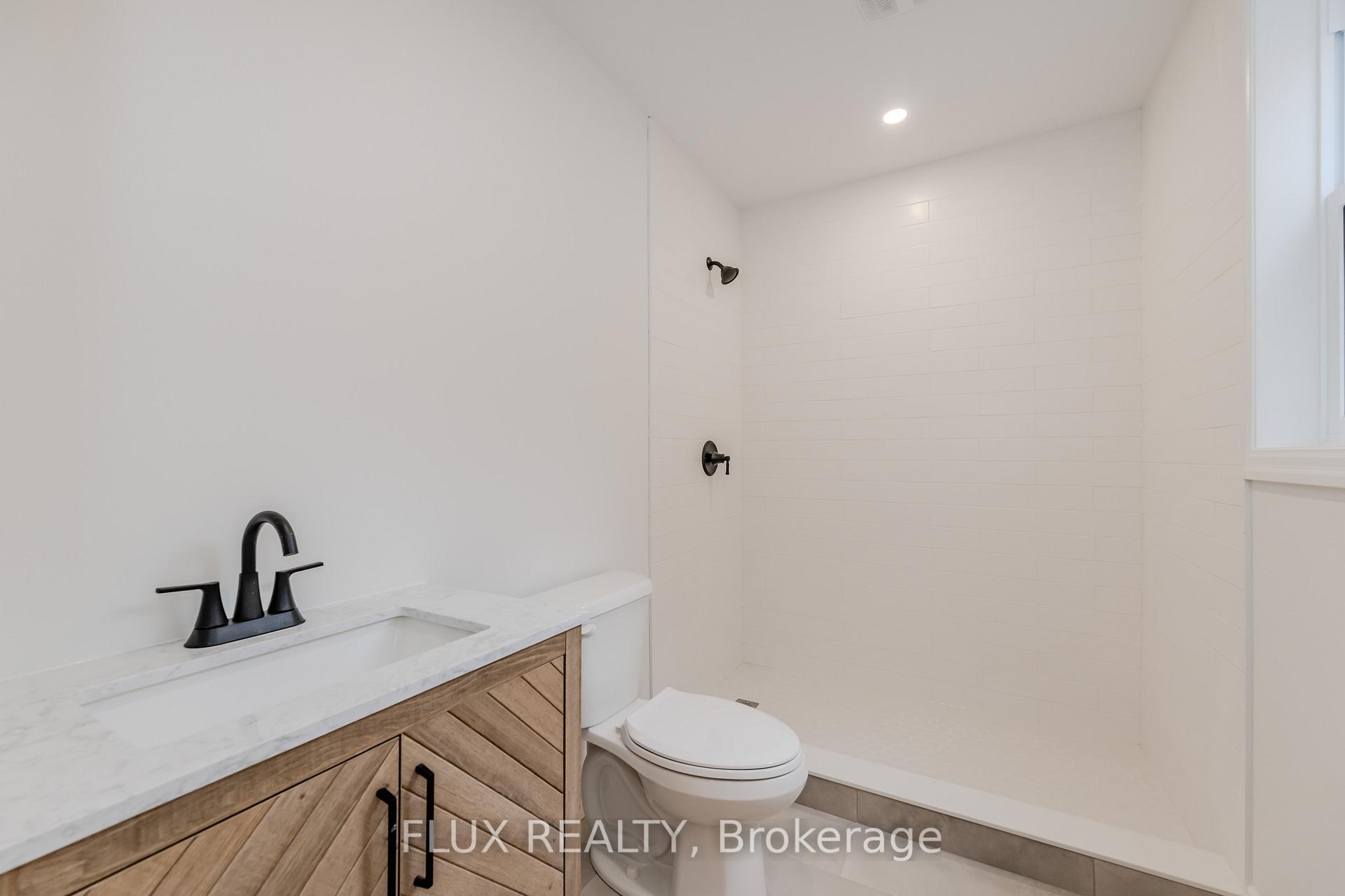 Photo 35 of 15 Shanley Street, Kitchener — HOMEH