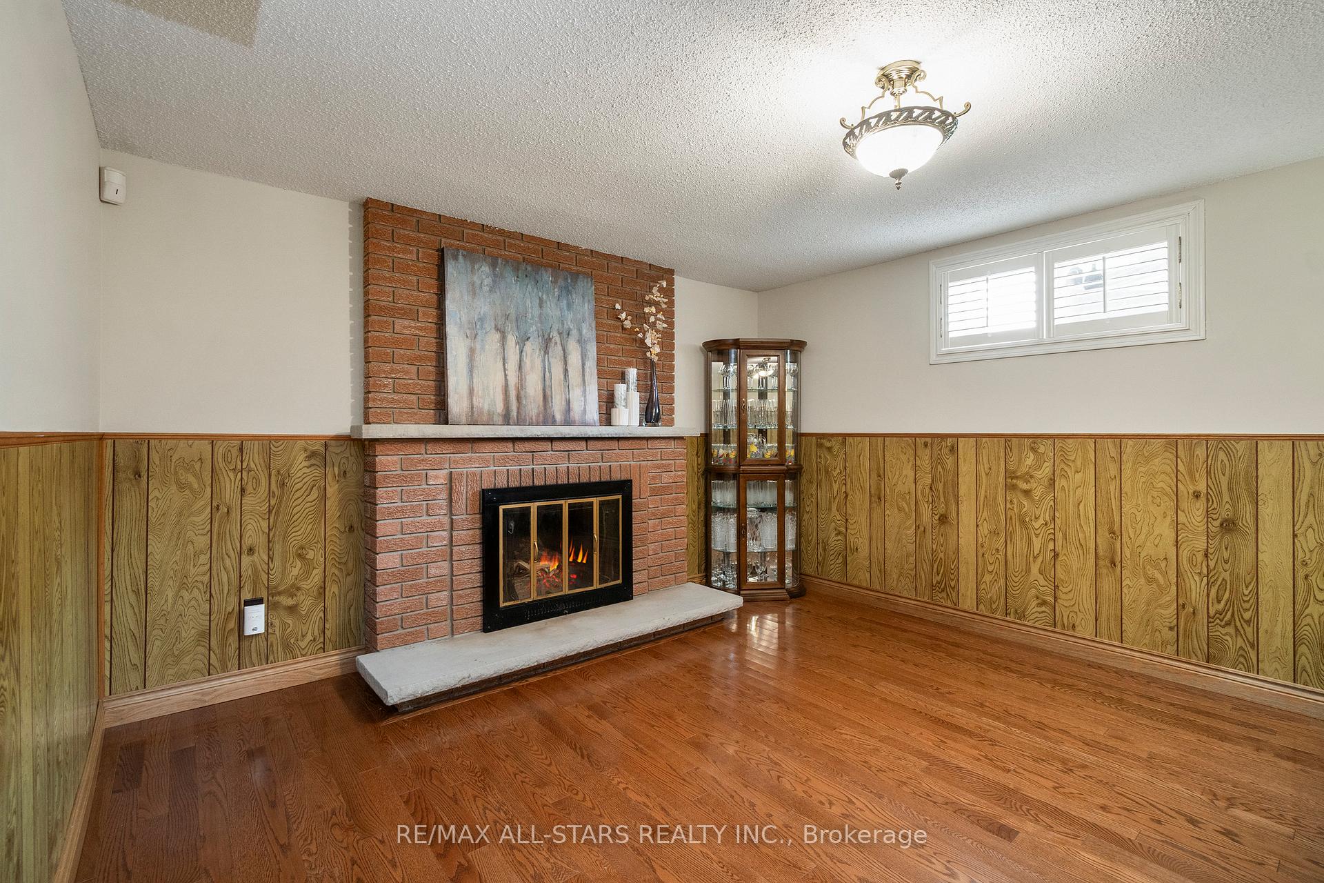 Photo 37 of 14 Barrington Crescent, Markham, Milliken Mills West — HOMEH