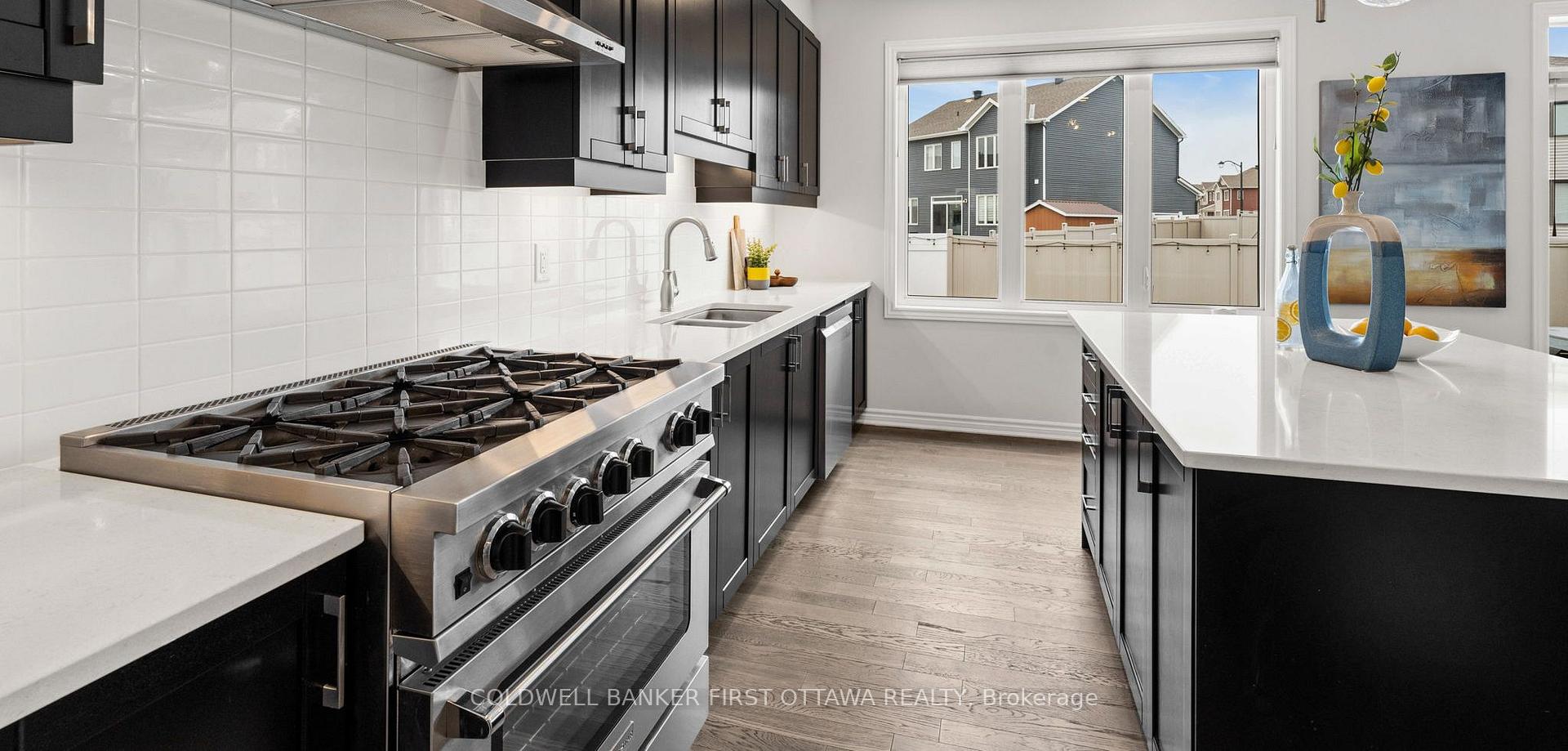 Photo 7 of 660 Continental Avenue, Ottawa, Kanata - Emerald Meadows/Trailwest — HOMEH