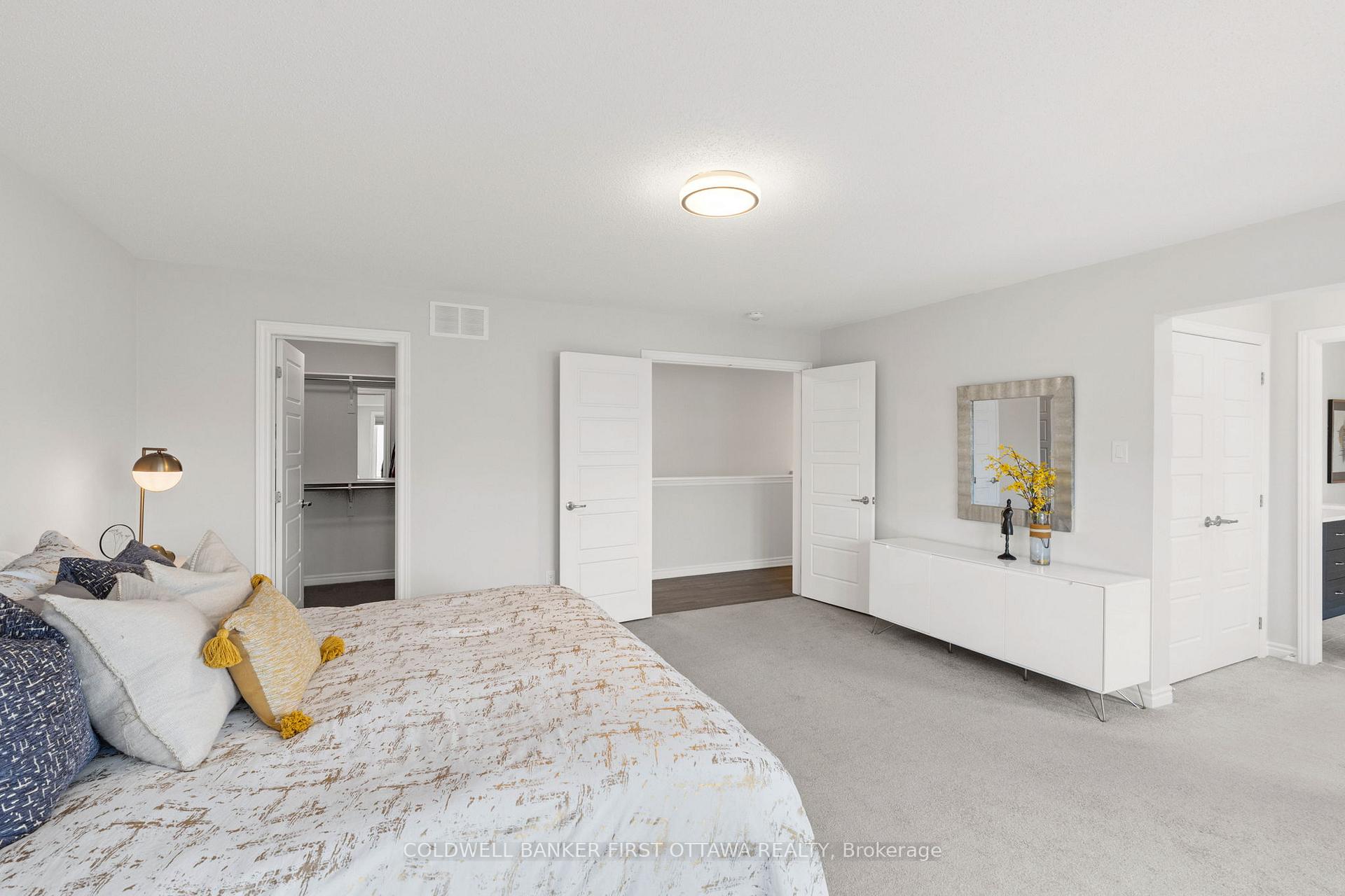 Photo 13 of 660 Continental Avenue, Ottawa, Kanata - Emerald Meadows/Trailwest — HOMEH
