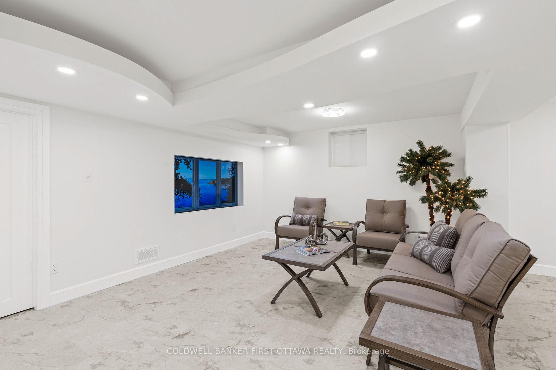 Photo 22 of 660 Continental Avenue, Ottawa, Kanata - Emerald Meadows/Trailwest — HOMEH