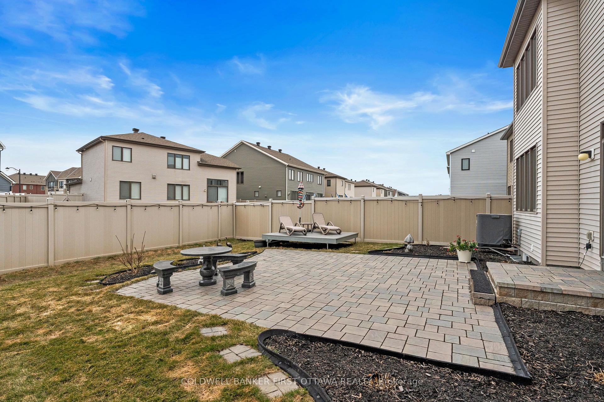 Photo 28 of 660 Continental Avenue, Ottawa, Kanata - Emerald Meadows/Trailwest — HOMEH