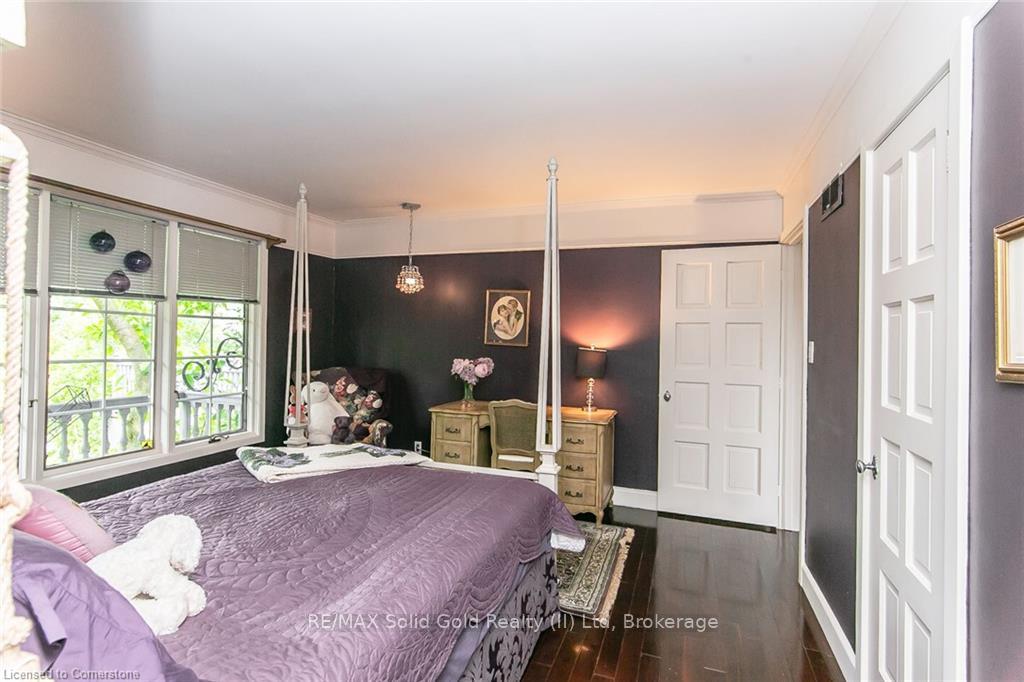 Photo 32 of 65 Edgehill Drive, Kitchener — HOMEH