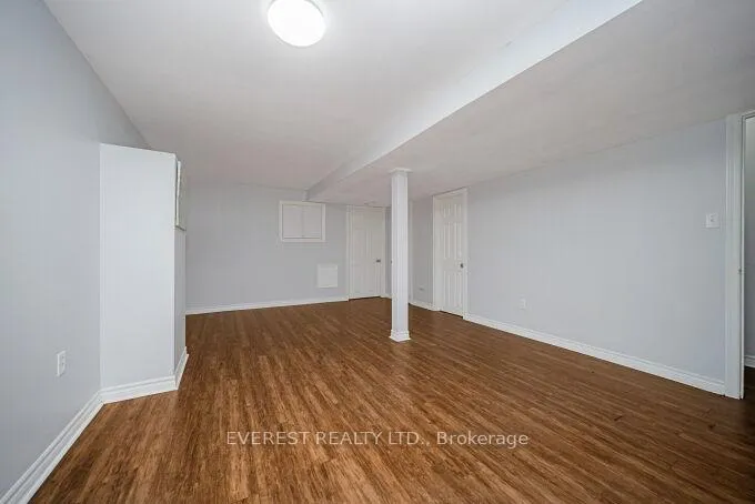 Photo 5 of Unit 127, 2 Sir Lou Drive, Brampton, Fletcher's Creek South — HOMEH
