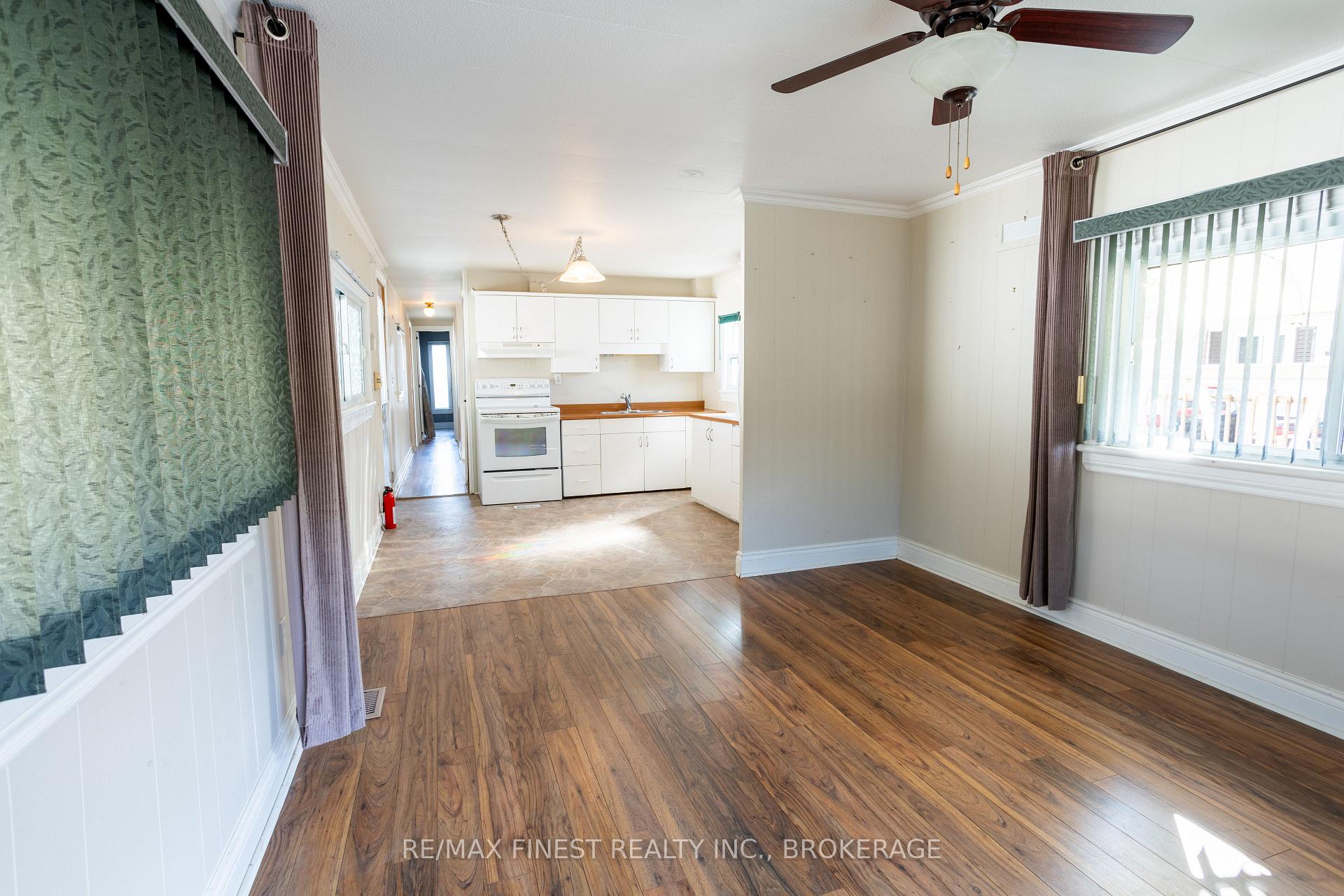 Photo 6 of 104 Worthington Way, Kingston, Rideau — HOMEH