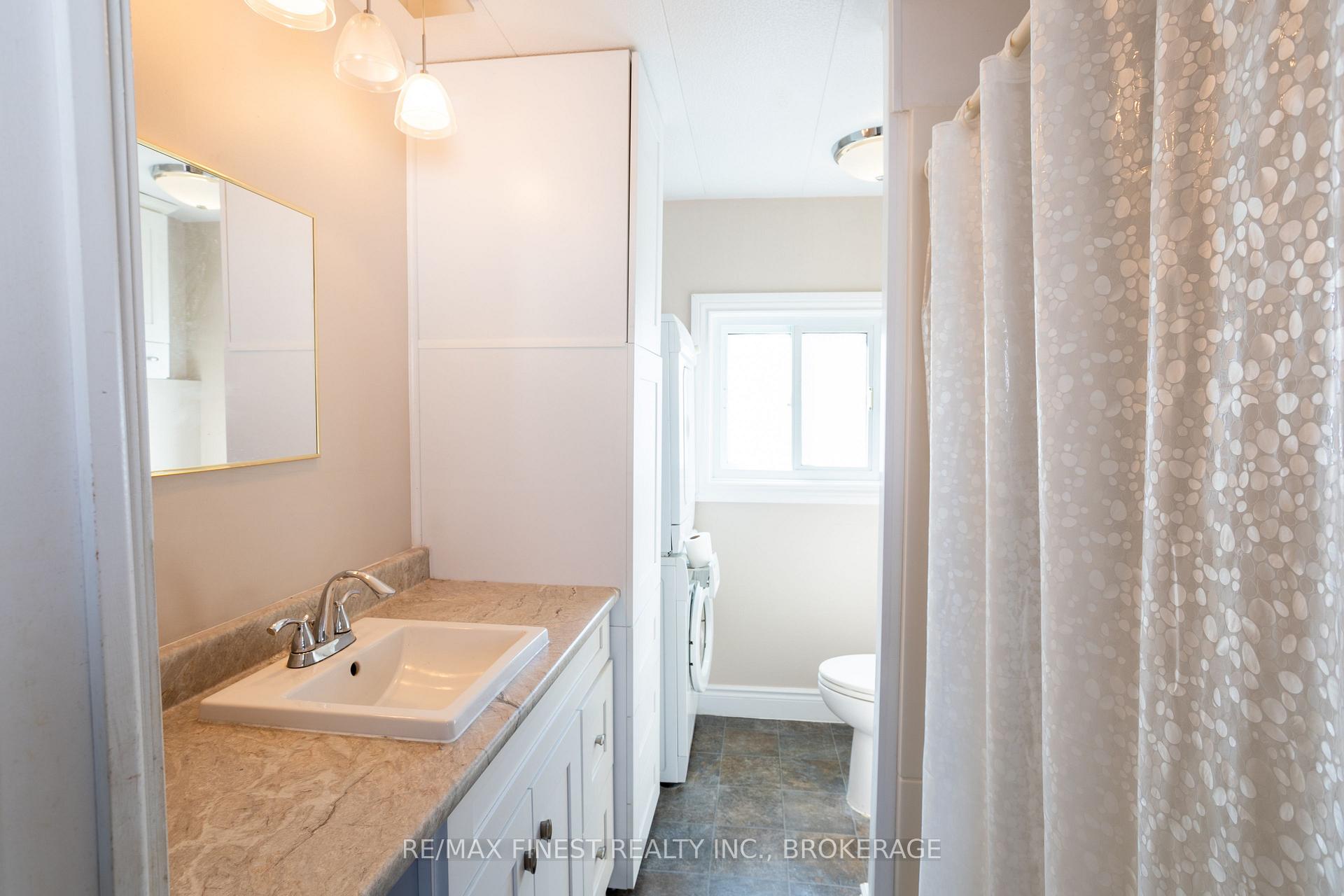Photo 9 of 104 Worthington Way, Kingston, Rideau — HOMEH